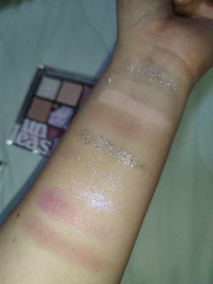 グリッターペディアアイパレット/unleashia/アイシャドウパレットを使ったクチコミ(4枚目)
