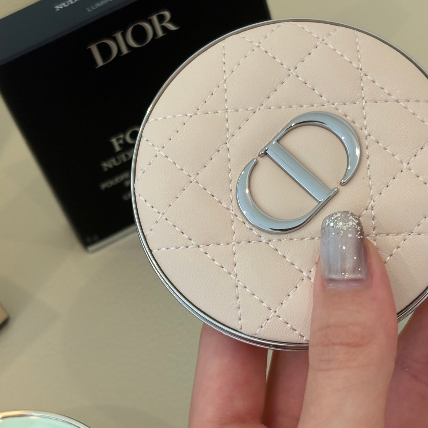 プレステージ ル クッション タン ドゥ ローズ/Dior/クッションファンデーションを使ったクチコミ(2枚目)