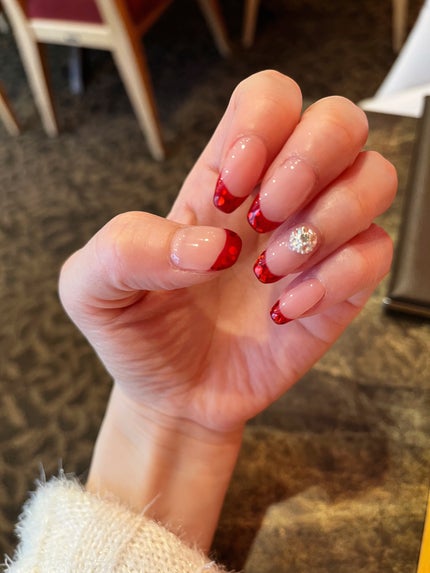 N♡美容備忘録 on LIPS 「前にやったネイル💅お気に入りだったのでまたしたいネイル♡♡#ホ..」(1枚目)