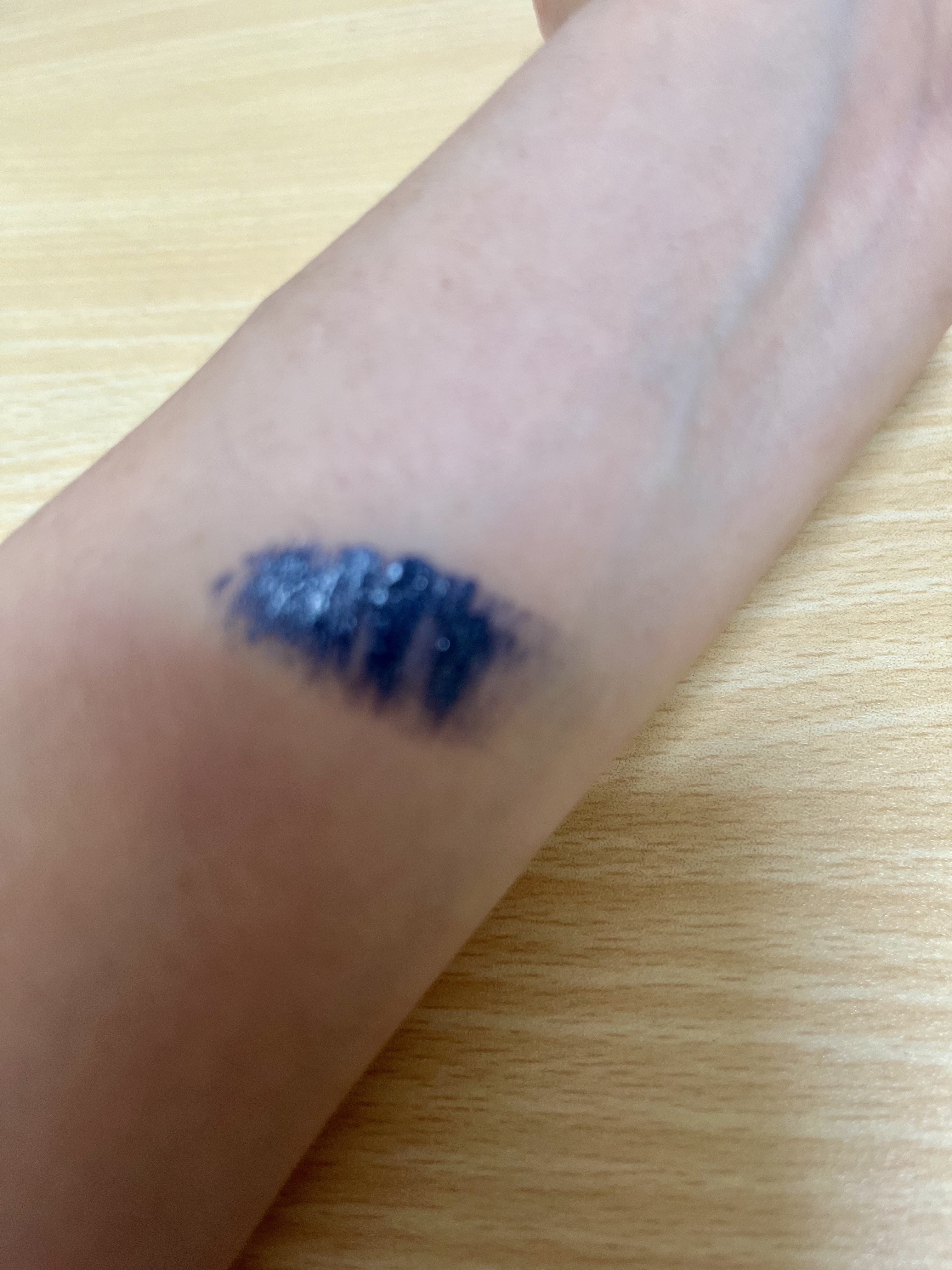 オールデイ ロング アンド カール マスカラ ミッド ナイト ネイビー/Milk Touch/マスカラを使ったクチコミ（2枚目）