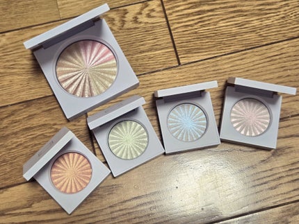 OFRA mini Highlighter Star Island/Ofra Cosmetics/パウダーハイライトを使ったクチコミ(1枚目)