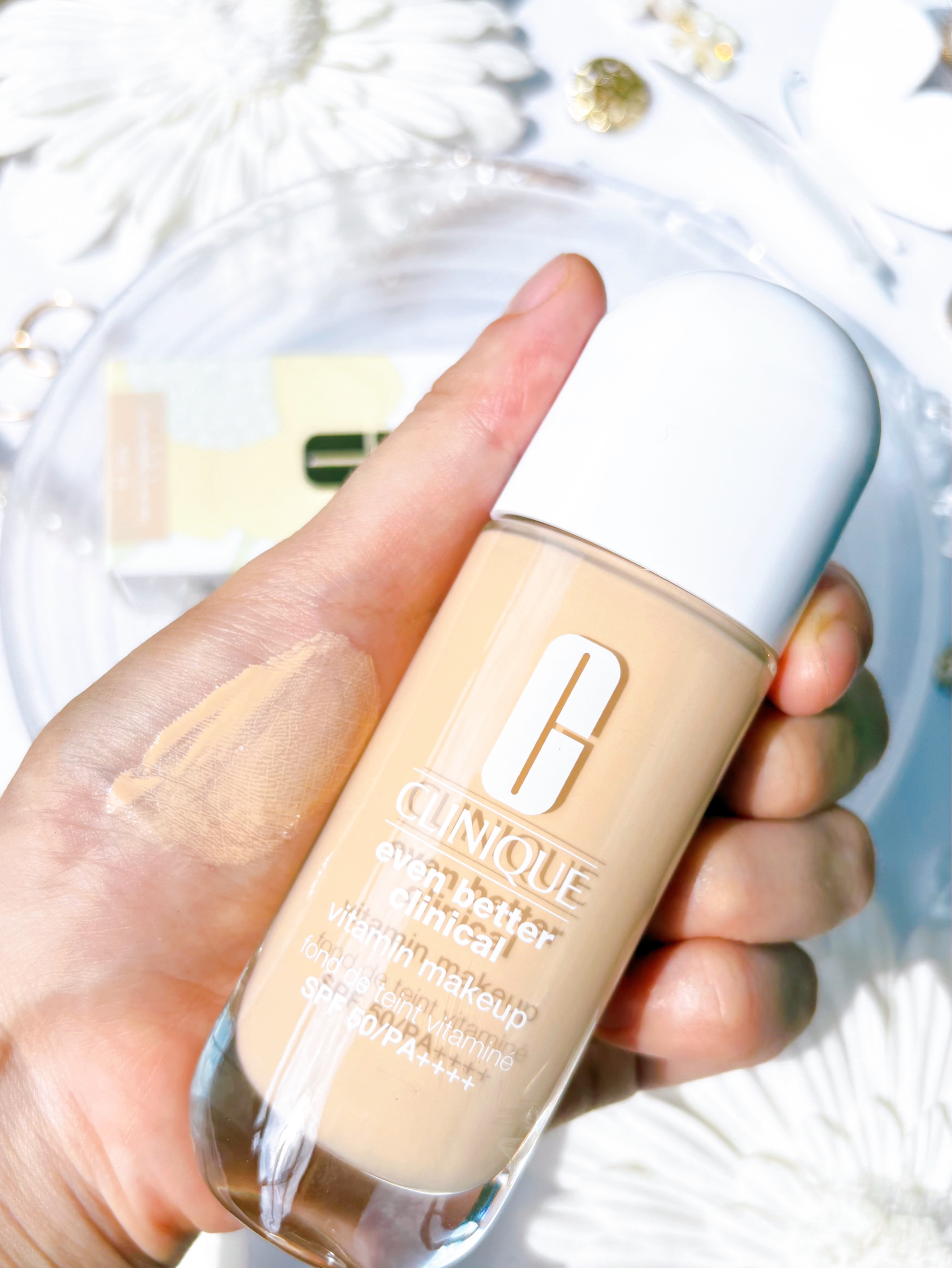 イーブン ベター メイクアップ  V ファンデーション 50/CLINIQUE/リキッドファンデーションを使ったクチコミ（3枚目）