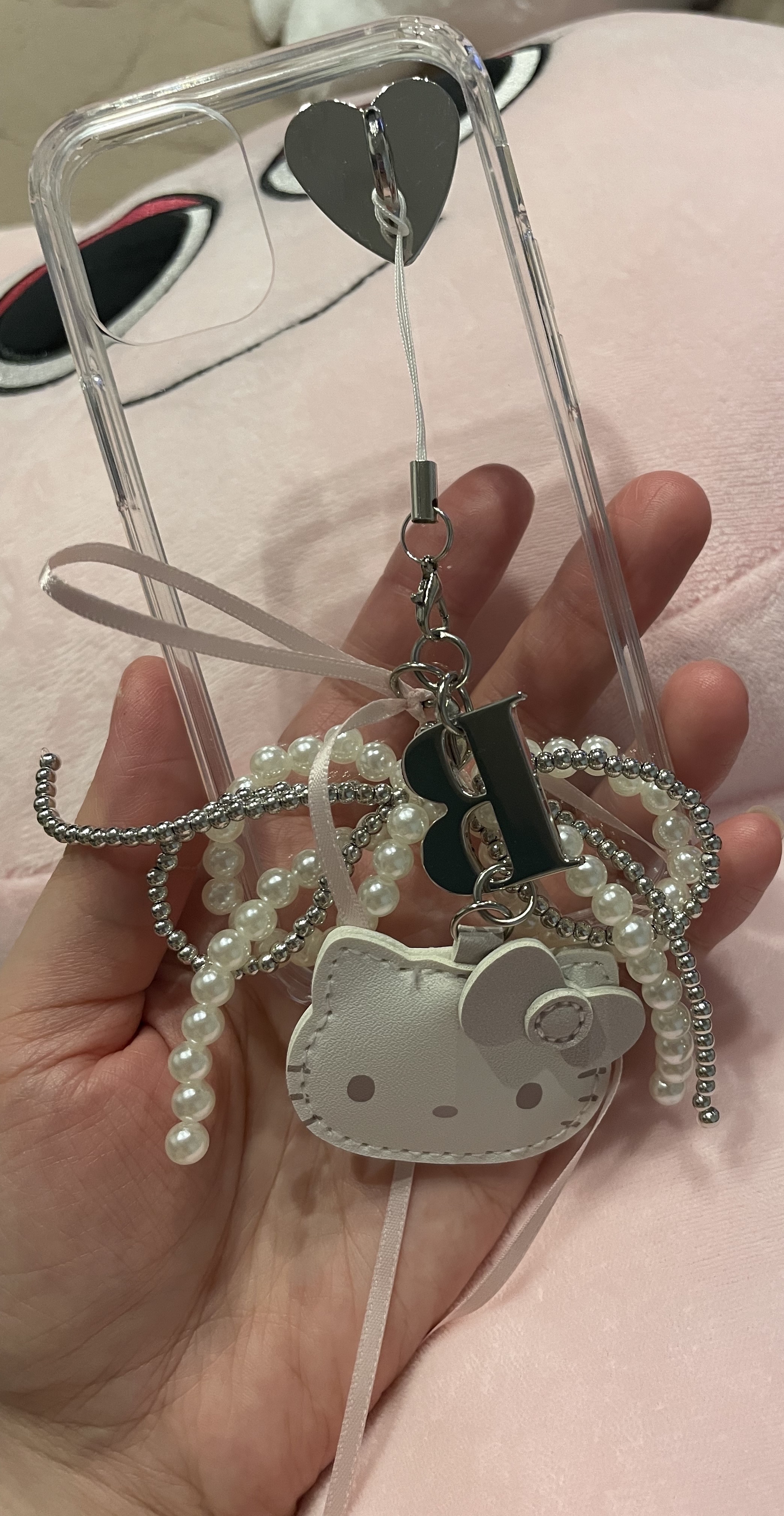 HELLO KITTY × BRILMY いつでもササッとお直しできる ミラー付きビーズストラップ BOOK PALE PINK ver./BRILMY/書籍を使ったクチコミ（1枚目）