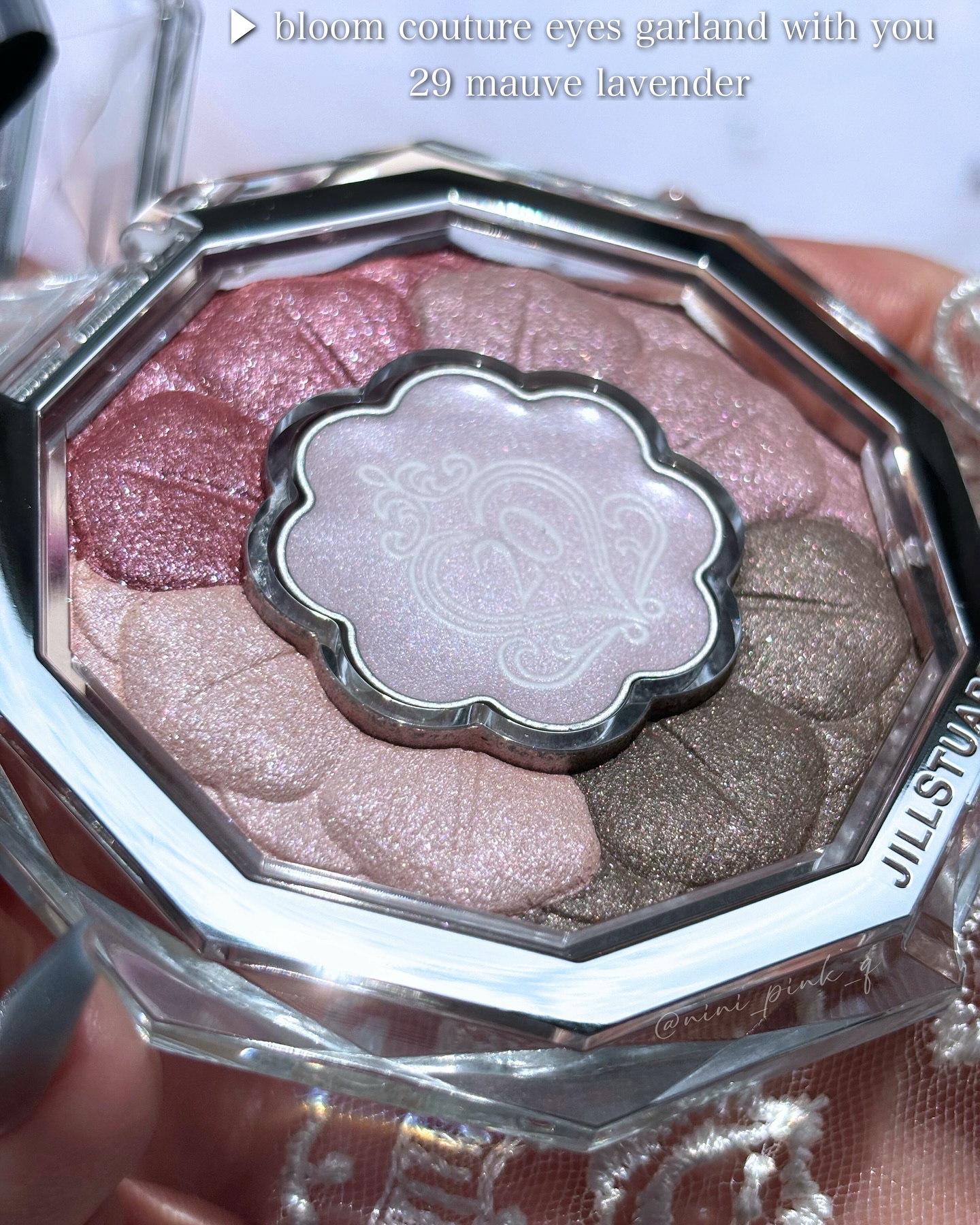 ジルスチュアート ブルームクチュール アイズ ガーランドウィズユー/JILL STUART/アイシャドウパレットを使ったクチコミ（3枚目）