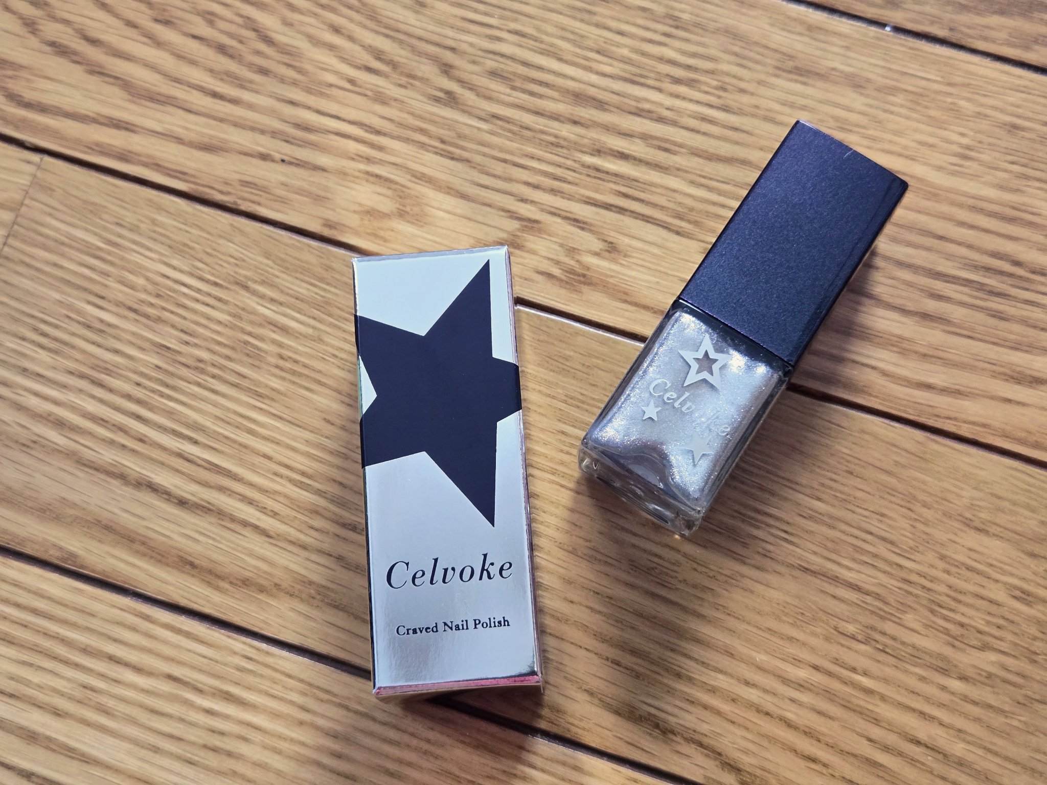 セルヴォーク クレイヴドネイルポリッシュ/Celvoke/マニキュアを使ったクチコミ（1枚目）