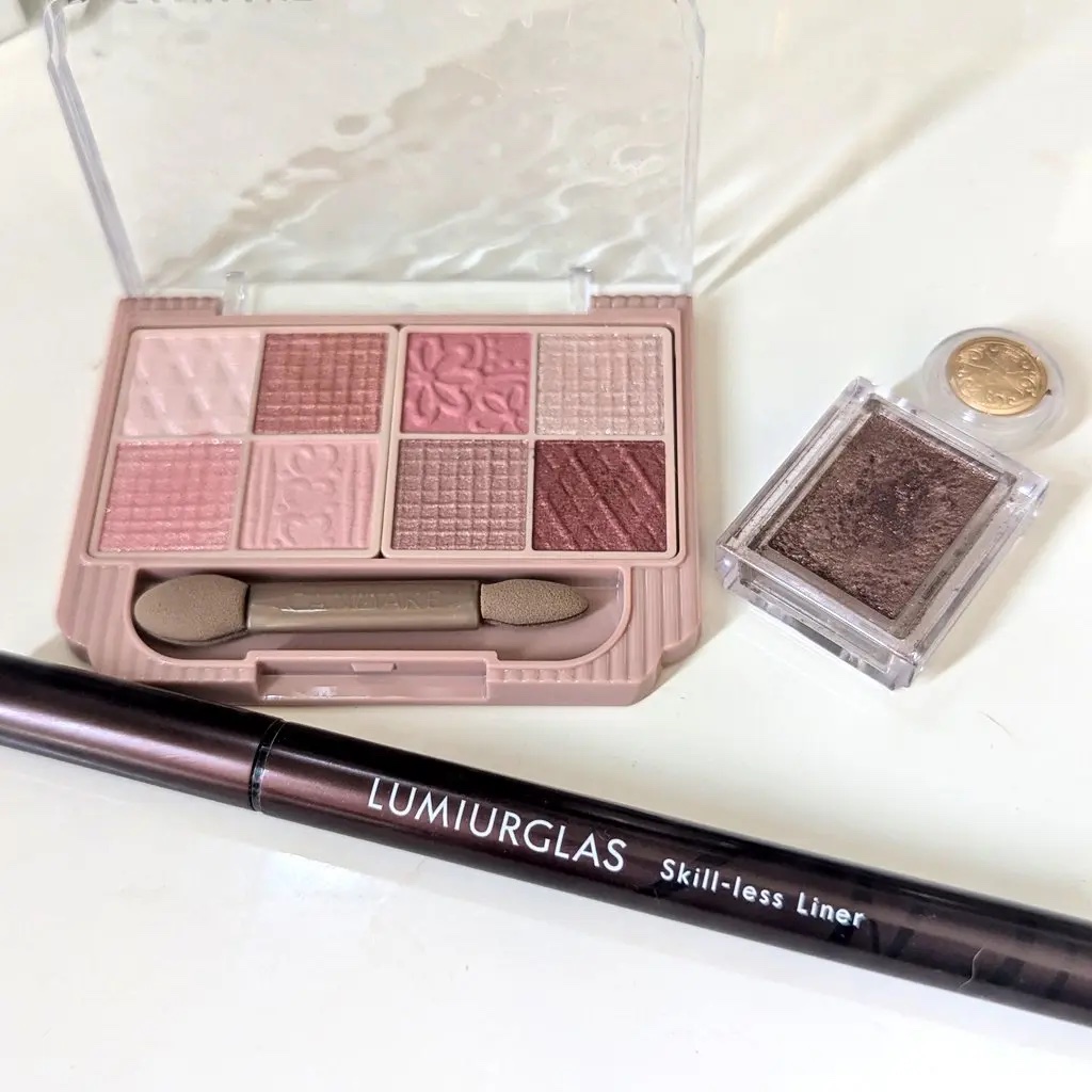 シャドーカスタマイズ/MAJOLICA MAJORCA/単色アイシャドウを使ったクチコミ（2枚目）