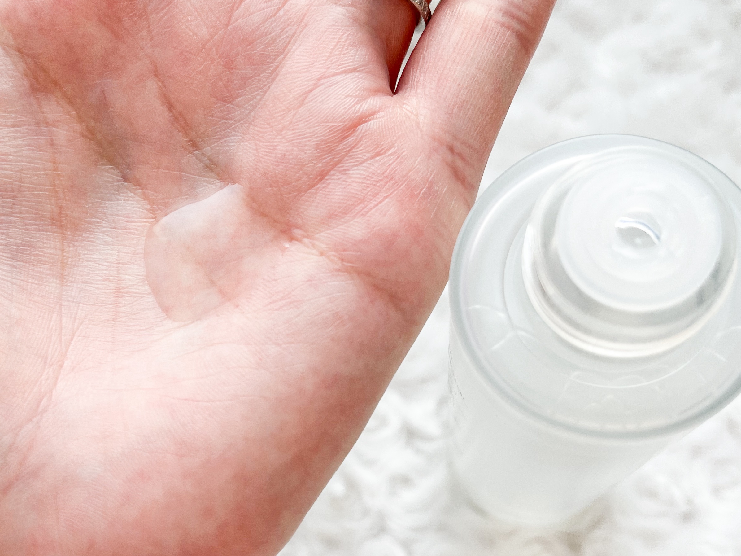 アルファラディアンスグローセラム/BANOBAGI/美容液を使ったクチコミ（2枚目）