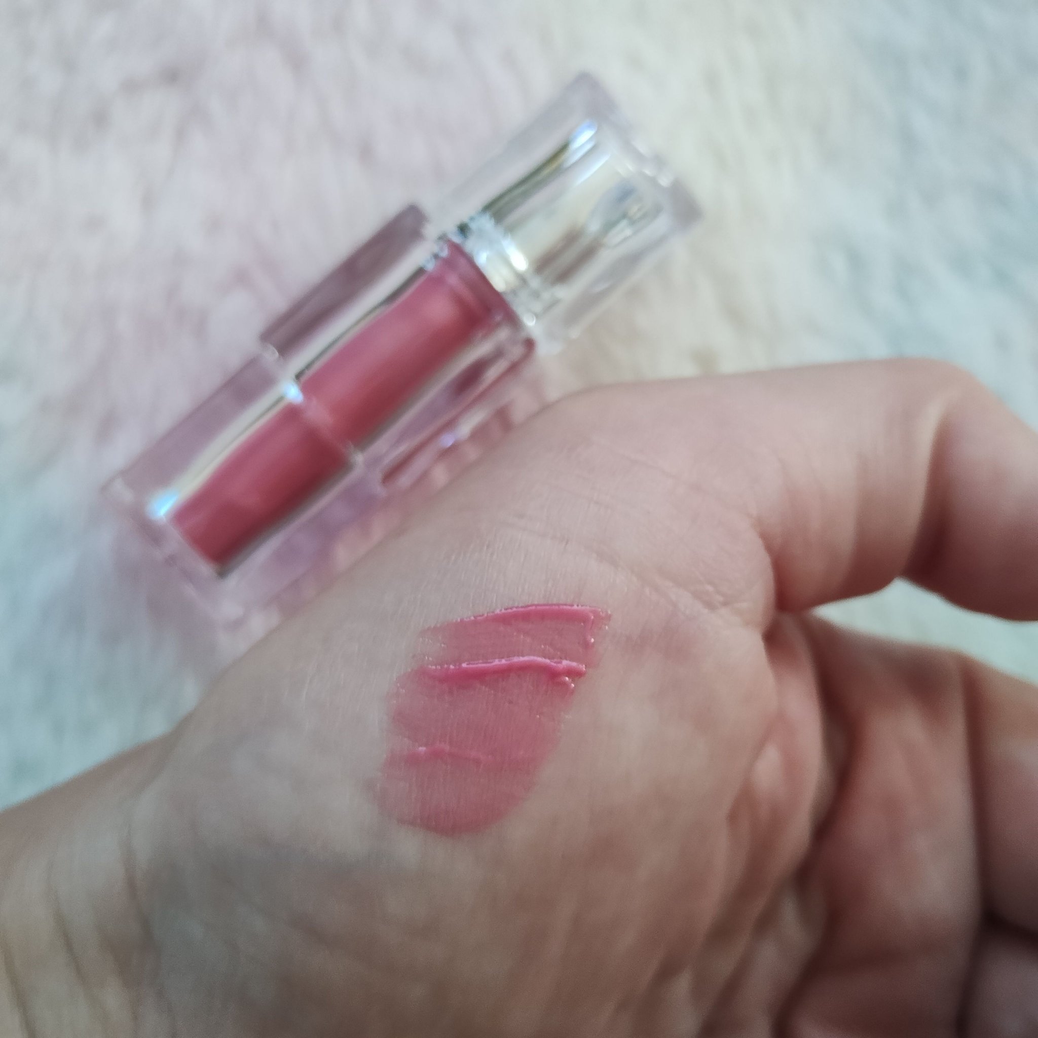 ウォーターリズムグロウティント 13 LIKELY（ミニ）/TIRTIR(ティルティル)/リップティントを使ったクチコミ（2枚目）