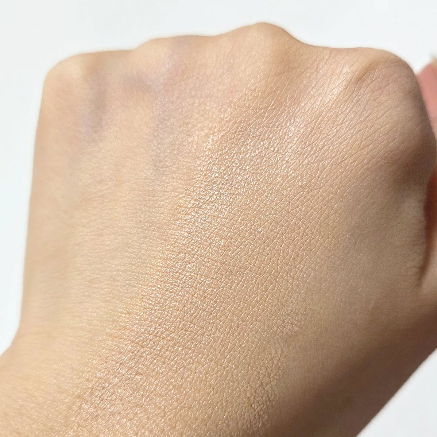 エッセンシャル スキン ヌーダー クッション/JUNG SAEM MOOL/クッションファンデーションを使ったクチコミ(2枚目)