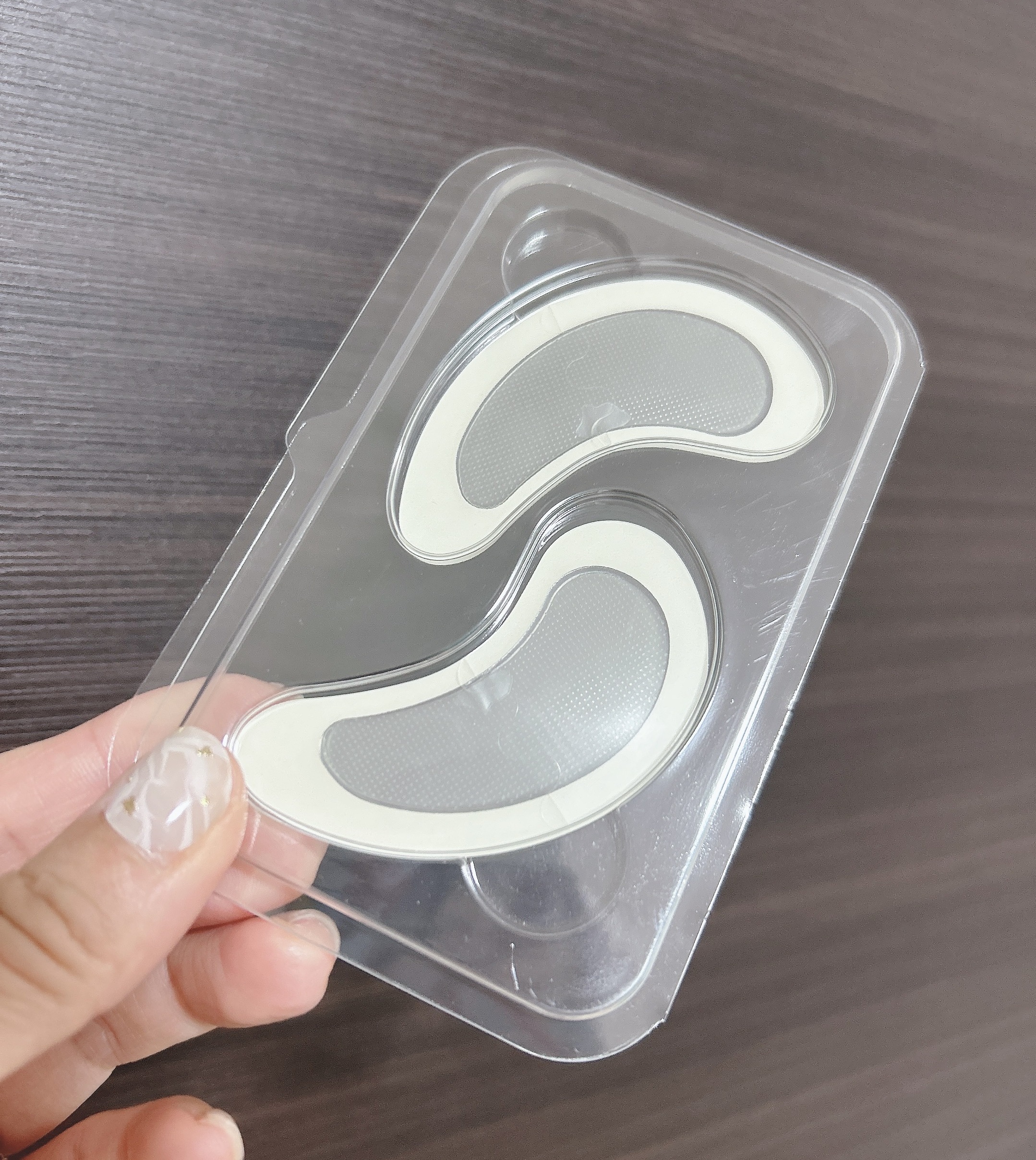 アイバックリフト1100シャットリードルパッチ/CHARDE/シートマスク・パックを使ったクチコミ（2枚目）