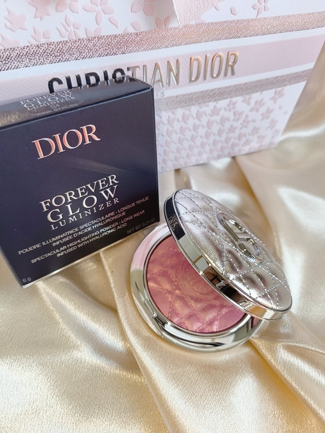 ディオールスキン フォーエヴァー グロウ ルミナイザー/Dior/ハイライトを使ったクチコミ(2枚目)