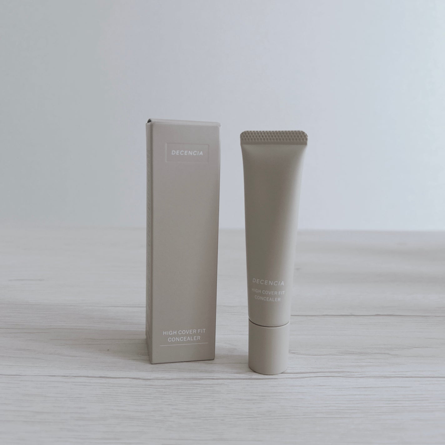ディセンシア ハイカバーフィット コンシーラー/DECENCIA/リキッドコンシーラーを使ったクチコミ(1枚目)