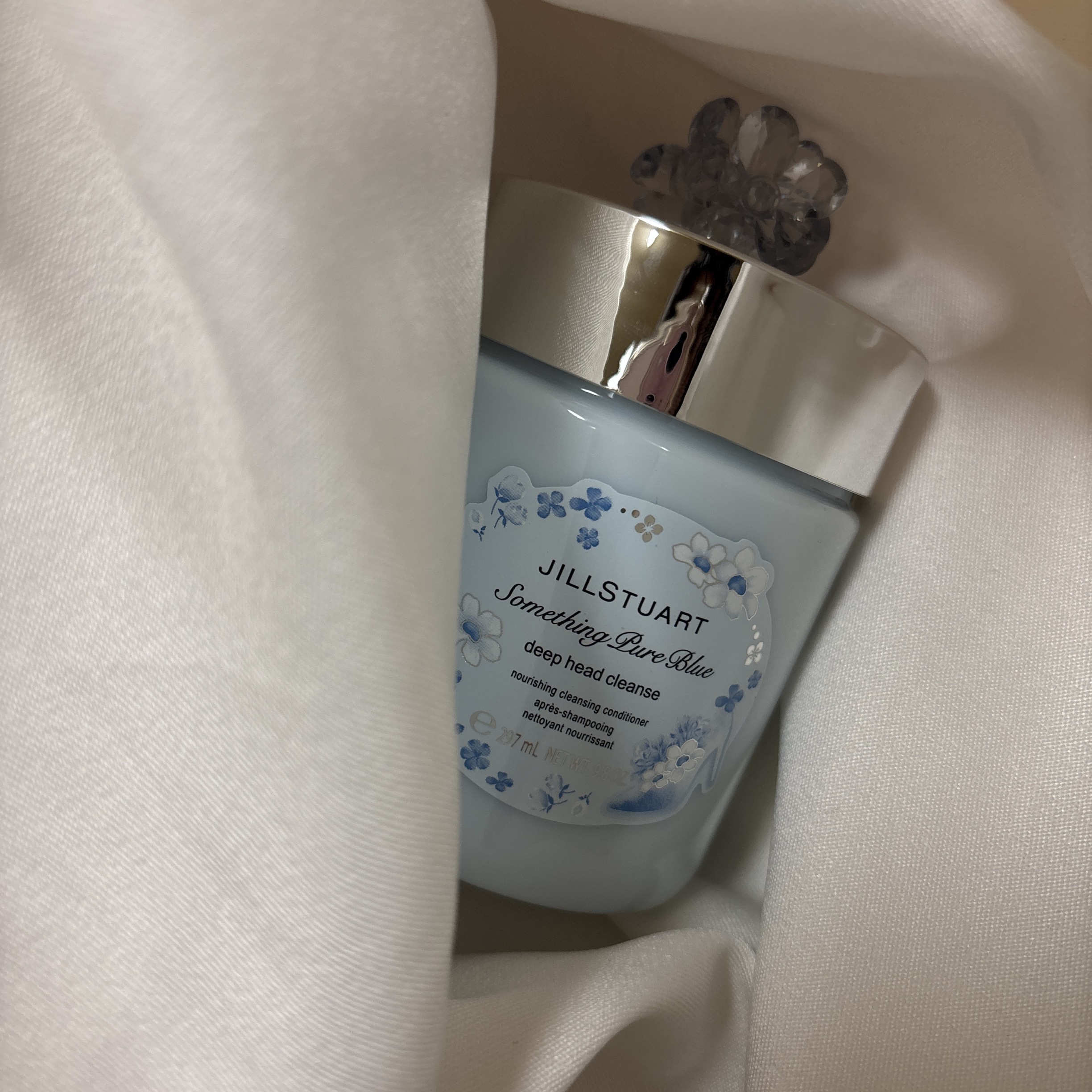 ジルスチュアート サムシングピュアブルー ディープヘッドクレンズ/JILL STUART/市販シャンプーを使ったクチコミ（1枚目）