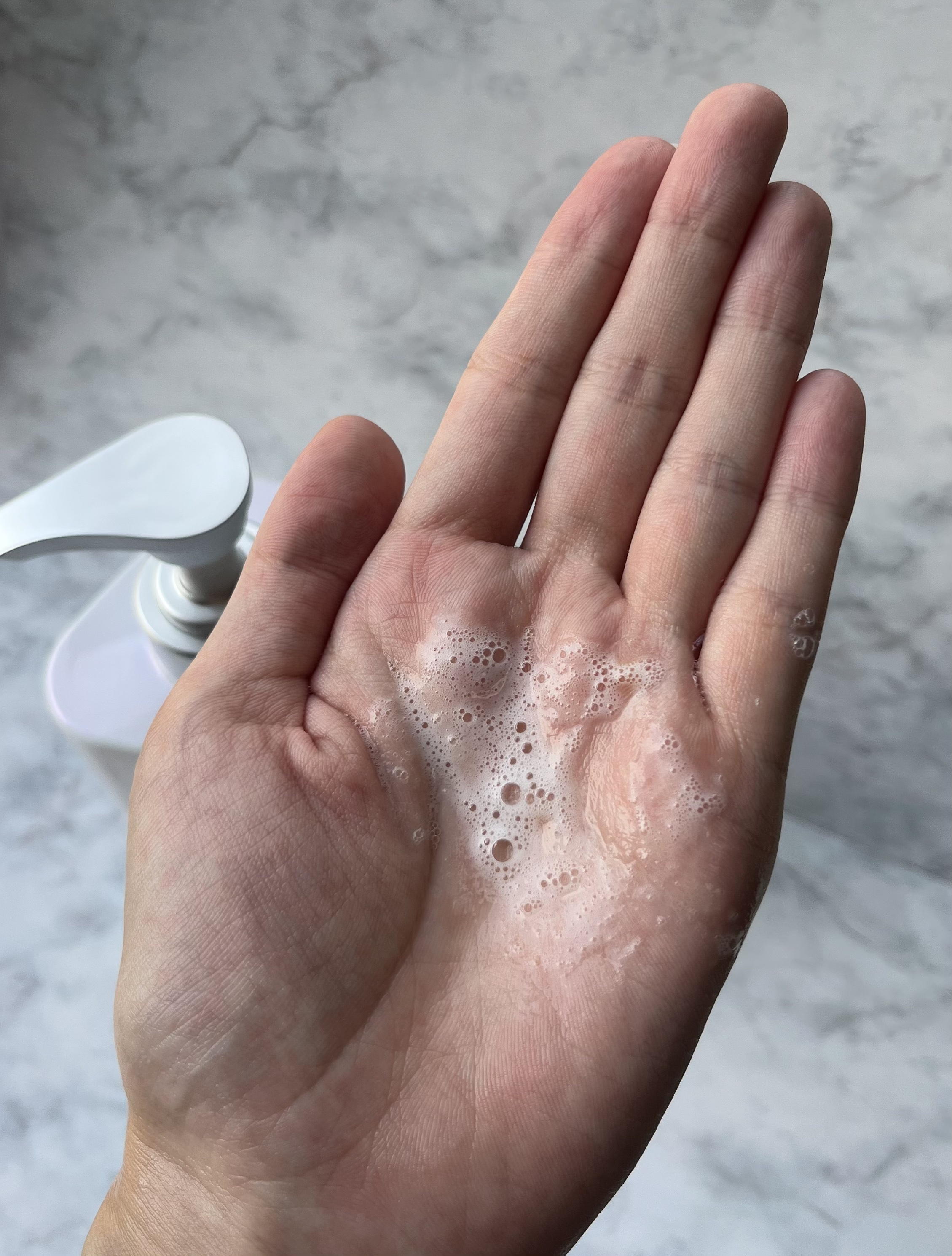 ストレートシャンプー/ストレートトリートメント ホワイトブロッサムの香り/Straine/市販シャンプーを使ったクチコミ（3枚目）