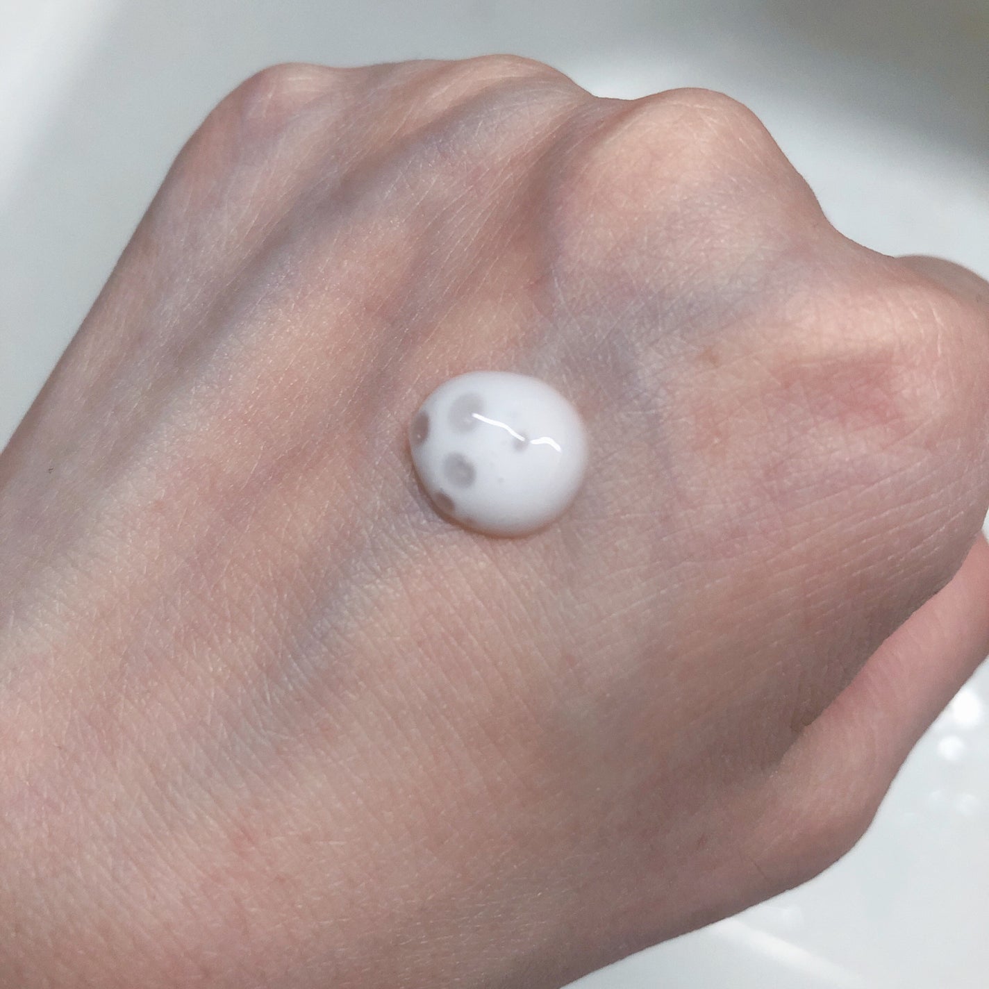 モイスチャライジングセラム/エトヴォス/美容液を使ったクチコミ(3枚目)