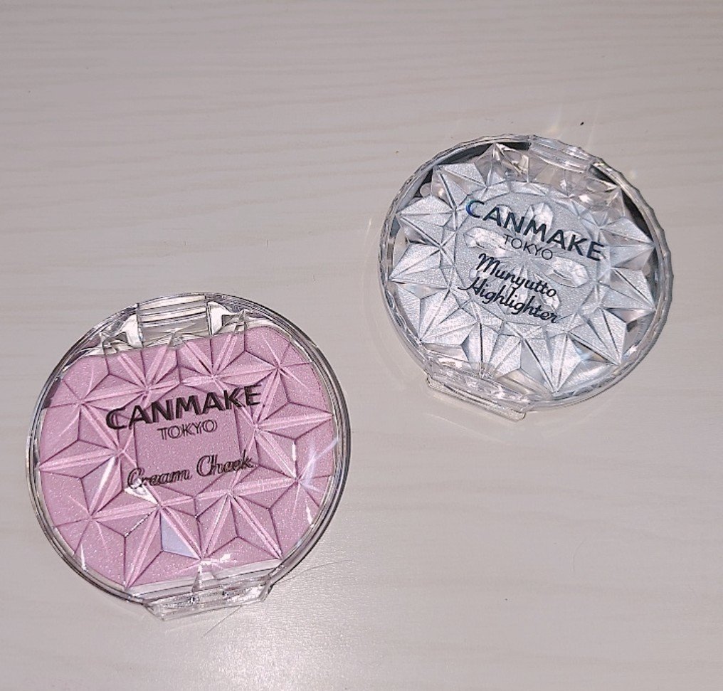 むにゅっとハイライター/キャンメイク/クリームハイライトを使ったクチコミ（1枚目）