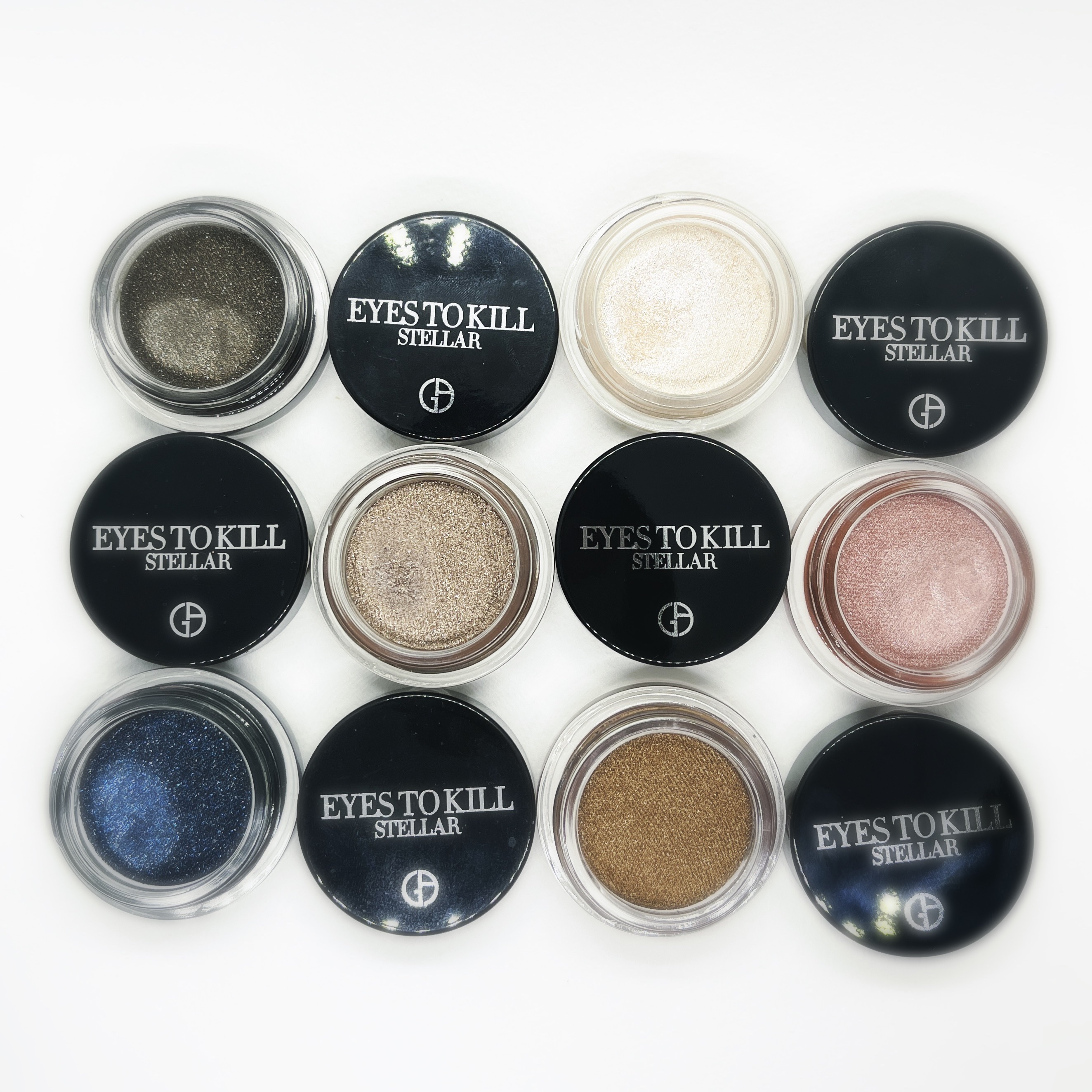 アルマーニについてはLIPS内だと、私のレビューばかりですが（すみません…）もう7年ぐらい好きでベースからメイクアップ製品、フレグランスとかなり幅広く使ってたり持ってるので、何か質問あればお気軽にコメントからどうぞ！

インスタのDMから聞