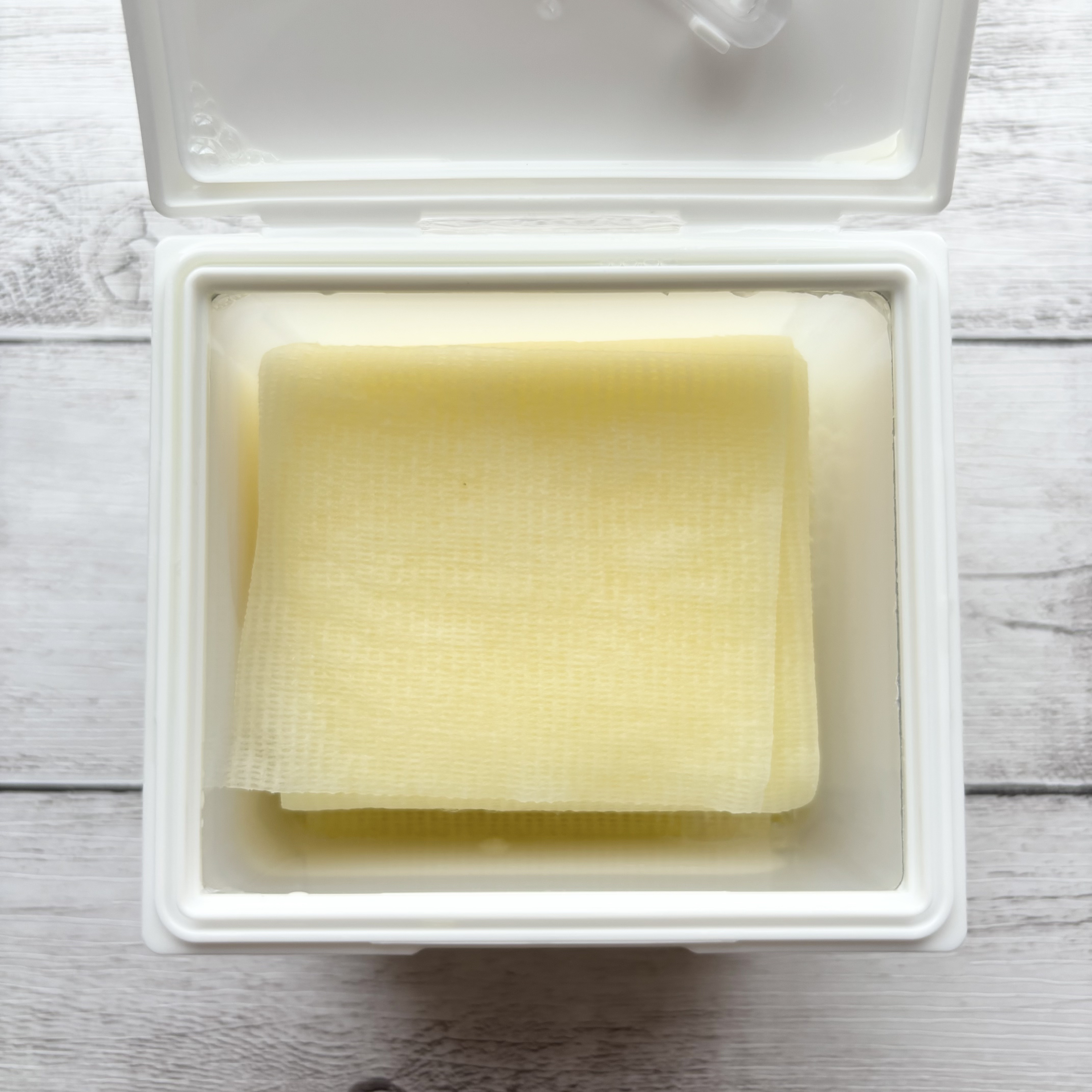 5番 白玉グルタチオンＣフィルムパッド/numbuzin/トナーパッドを使ったクチコミ（3枚目）