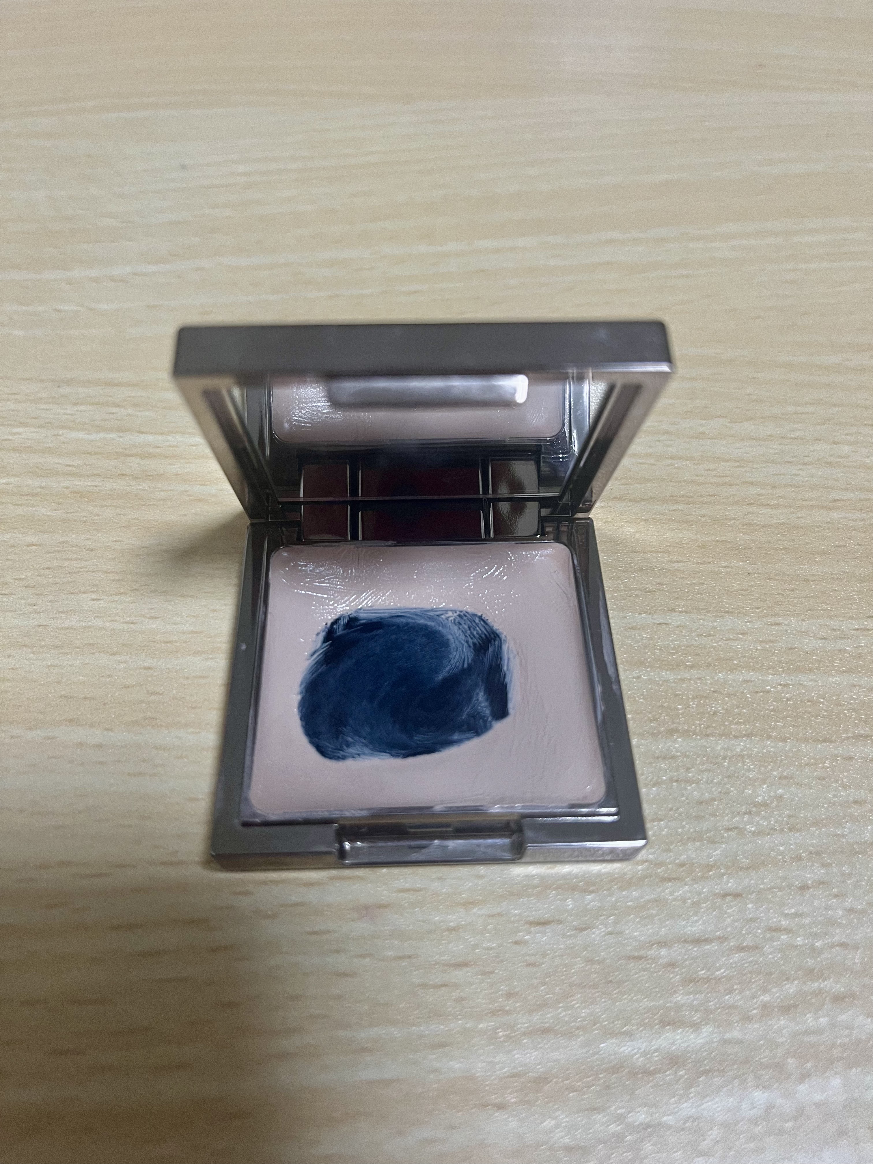 アイリッドベース（N） 02 Light/LUNASOL/アイシャドウベースを使ったクチコミ（1枚目）