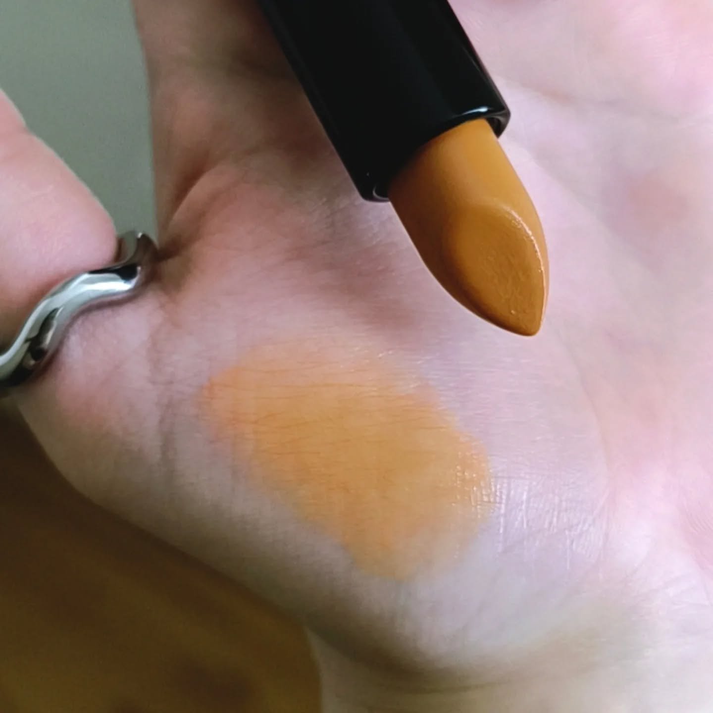 ディグニファイド リップス/Celvoke/口紅を使ったクチコミ（2枚目）