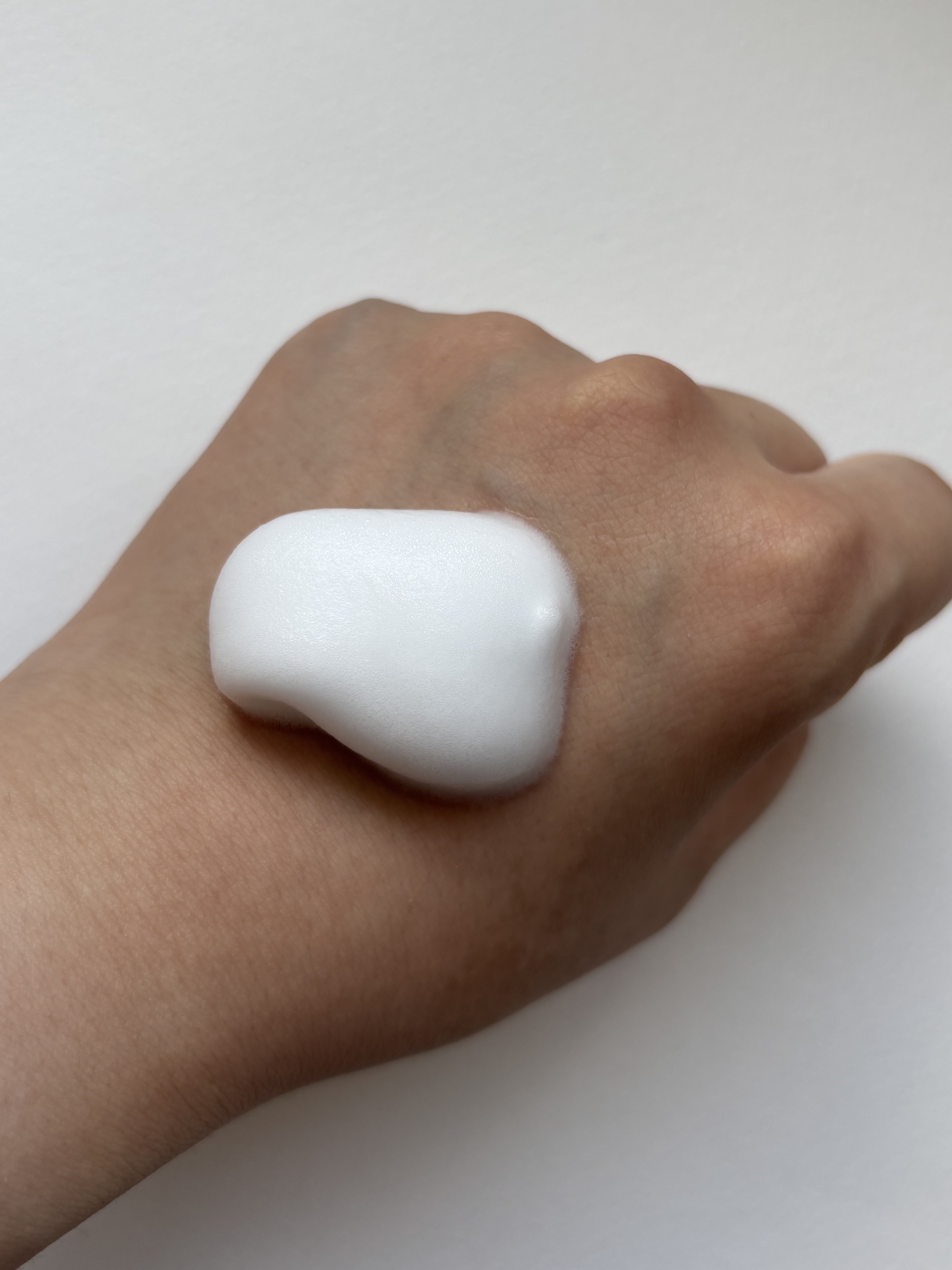 イロハ インティメートウォッシュ フォームタイプ よもぎブレンドの香り/iroha INTIMATE CARE/デリケートゾーンケアを使ったクチコミ（2枚目）