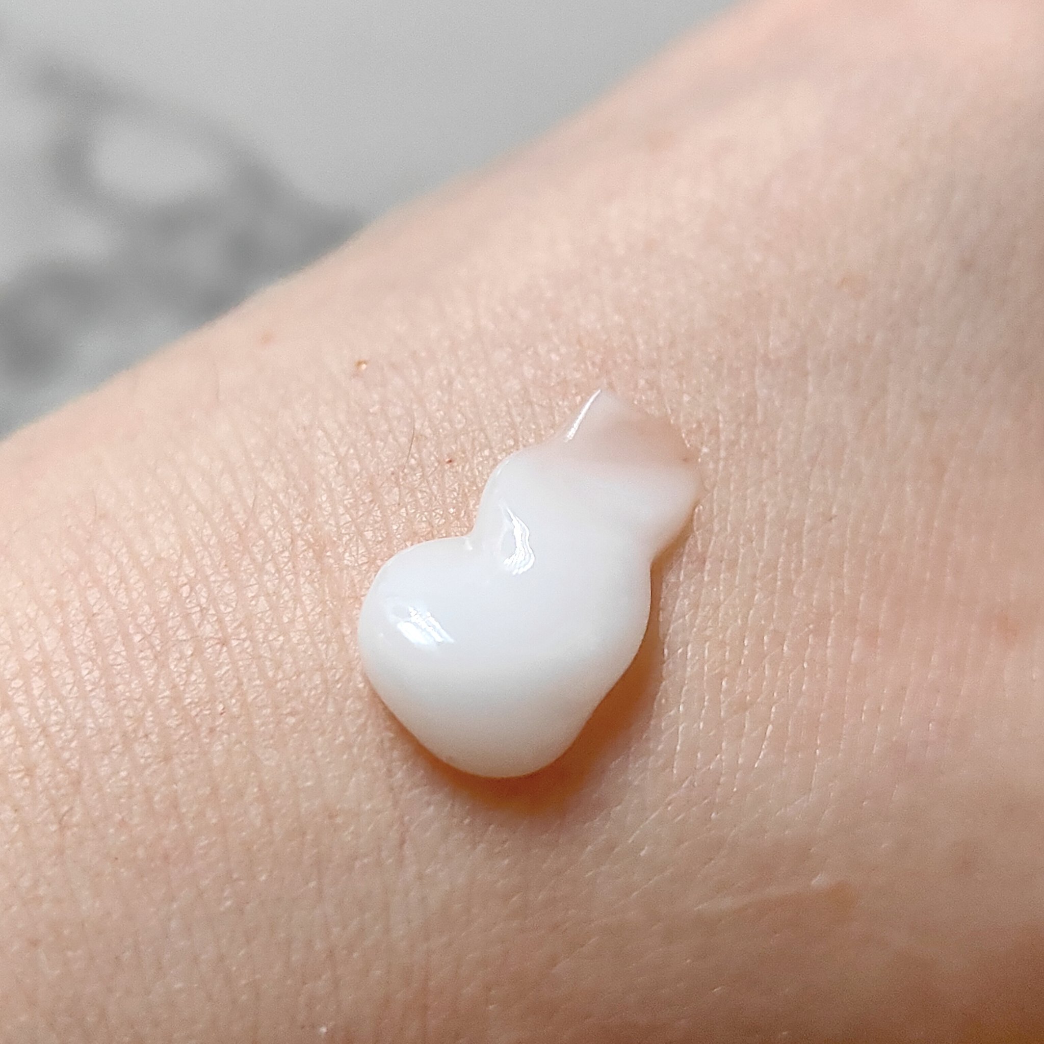 アトバリア365 ハイドロクリーム /AESTURA/フェイスクリームを使ったクチコミ（2枚目）