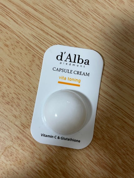 ビタトーニングカプセルクリーム/ダルバ/フェイスクリームを使ったクチコミ(1枚目)