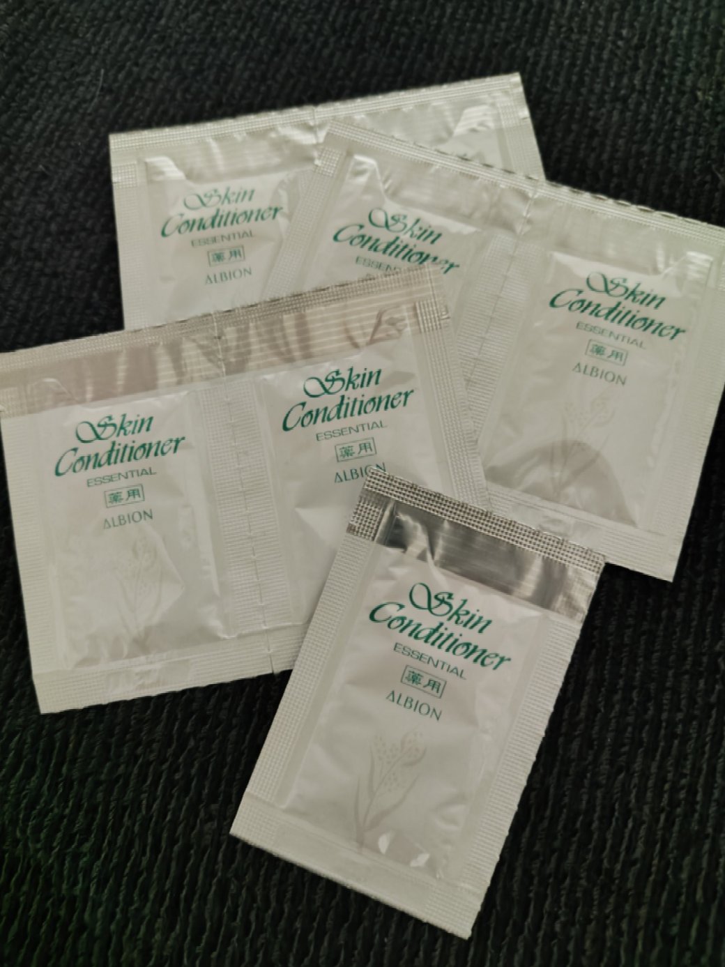 ALBION  薬用スキンコンディショナーエッセンシャル Nのクチコミ「※2024年使用品

化粧水

・商品名
ALBION (アルビオン)
薬用スキンコンディショ.....」（1枚目）