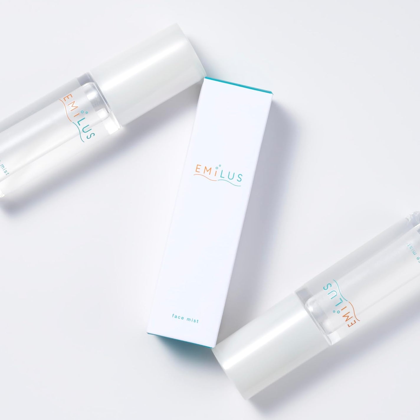ツヤ肌メイクフィックスミスト EMILUS