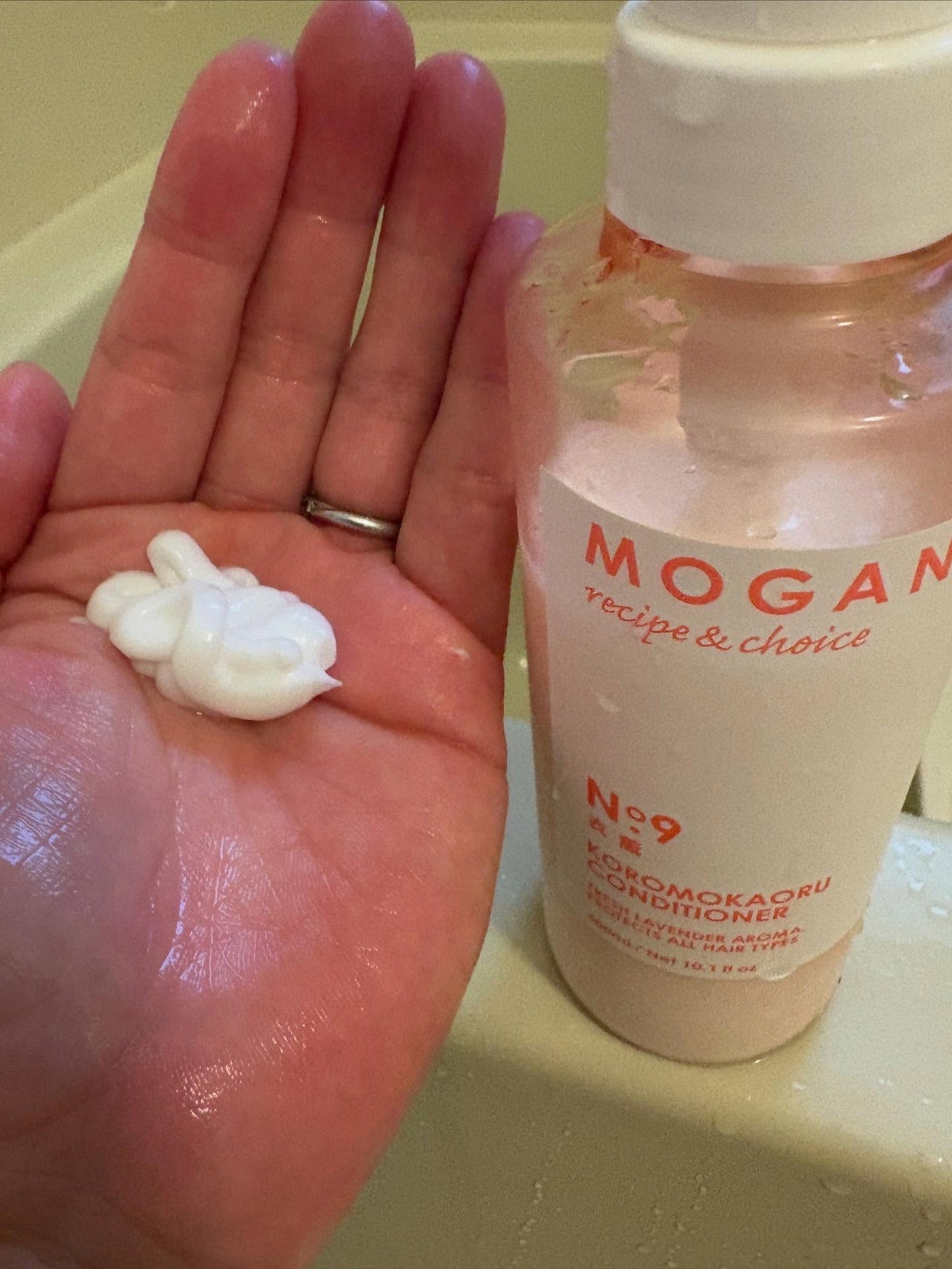 ノンシリコン アミノ酸 シャンプー/コンディショナー 衣薫(ころもかおる)/MOGANS/市販シャンプーを使ったクチコミ(3枚目)