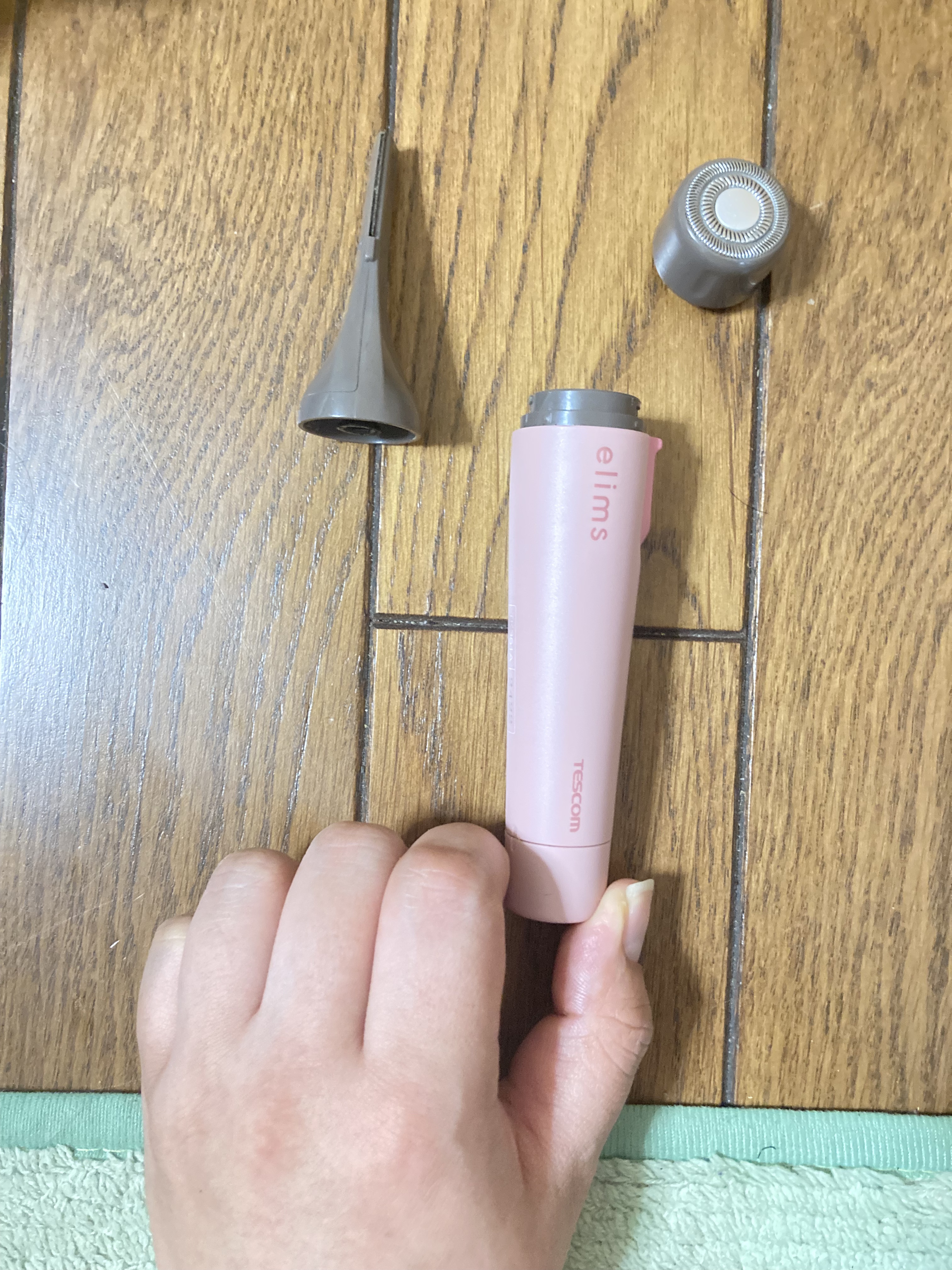 bi-hada ompa T ホルダー替刃２個付/貝印/シェーバーを使ったクチコミ（2枚目）