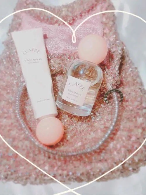 ソリッド パフューム ホワイトアプリコット/LUAFEE/練り香水を使ったクチコミ(2枚目)