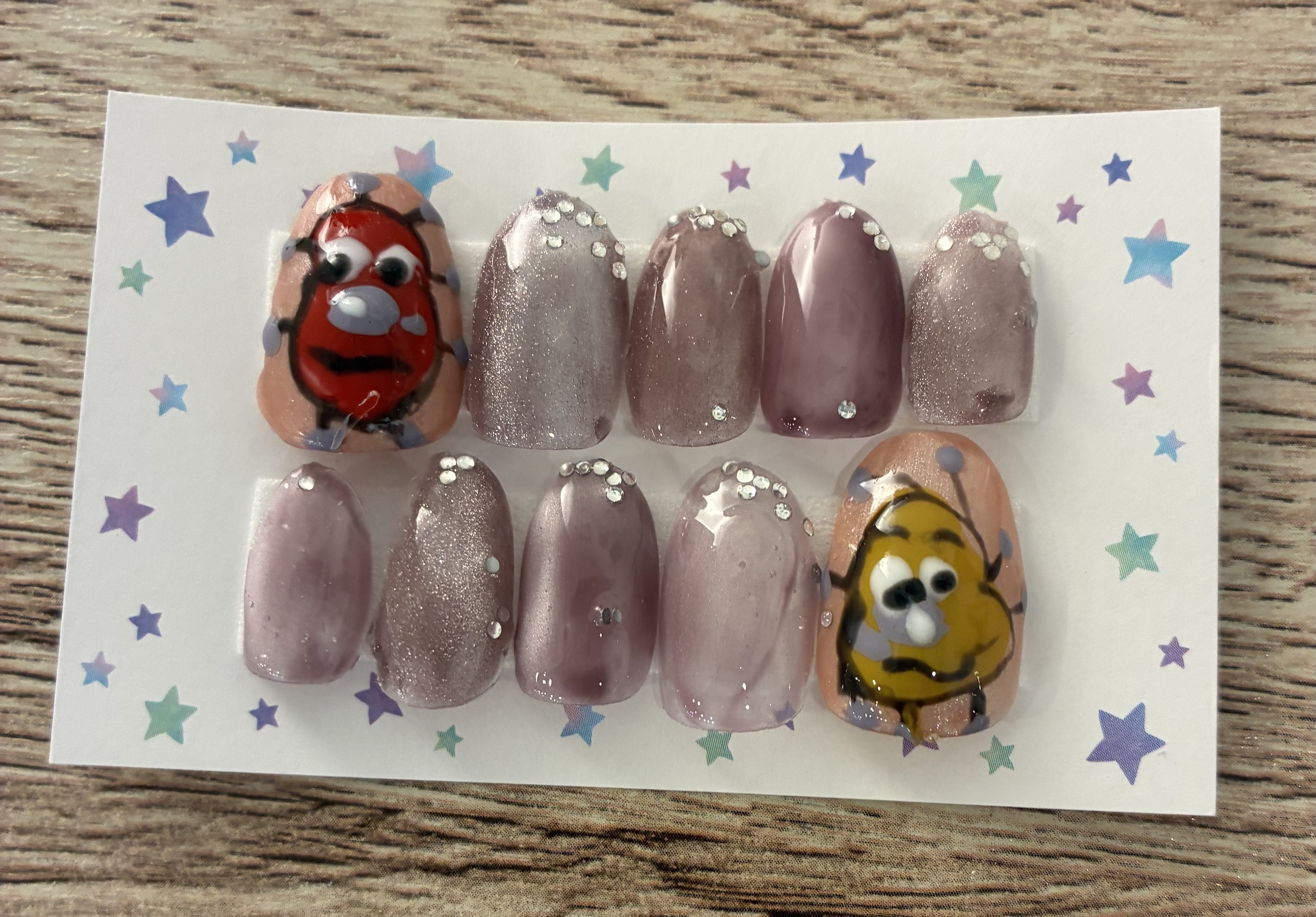 #アンパンマンネイルのネイルデザイン