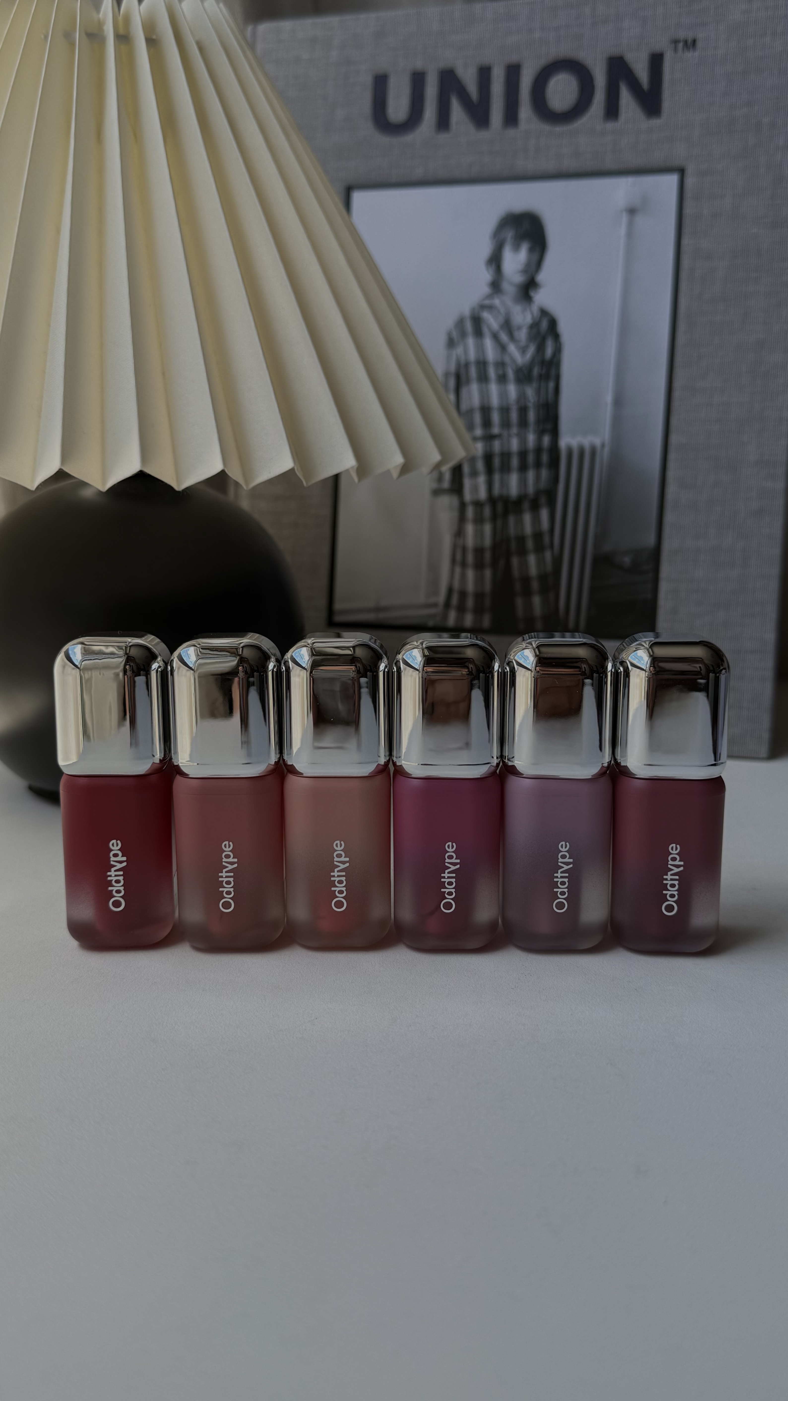 アンシーン バルーンティント 187 オールアワーズ/Oddtype/リップティントを使ったクチコミ（2枚目）