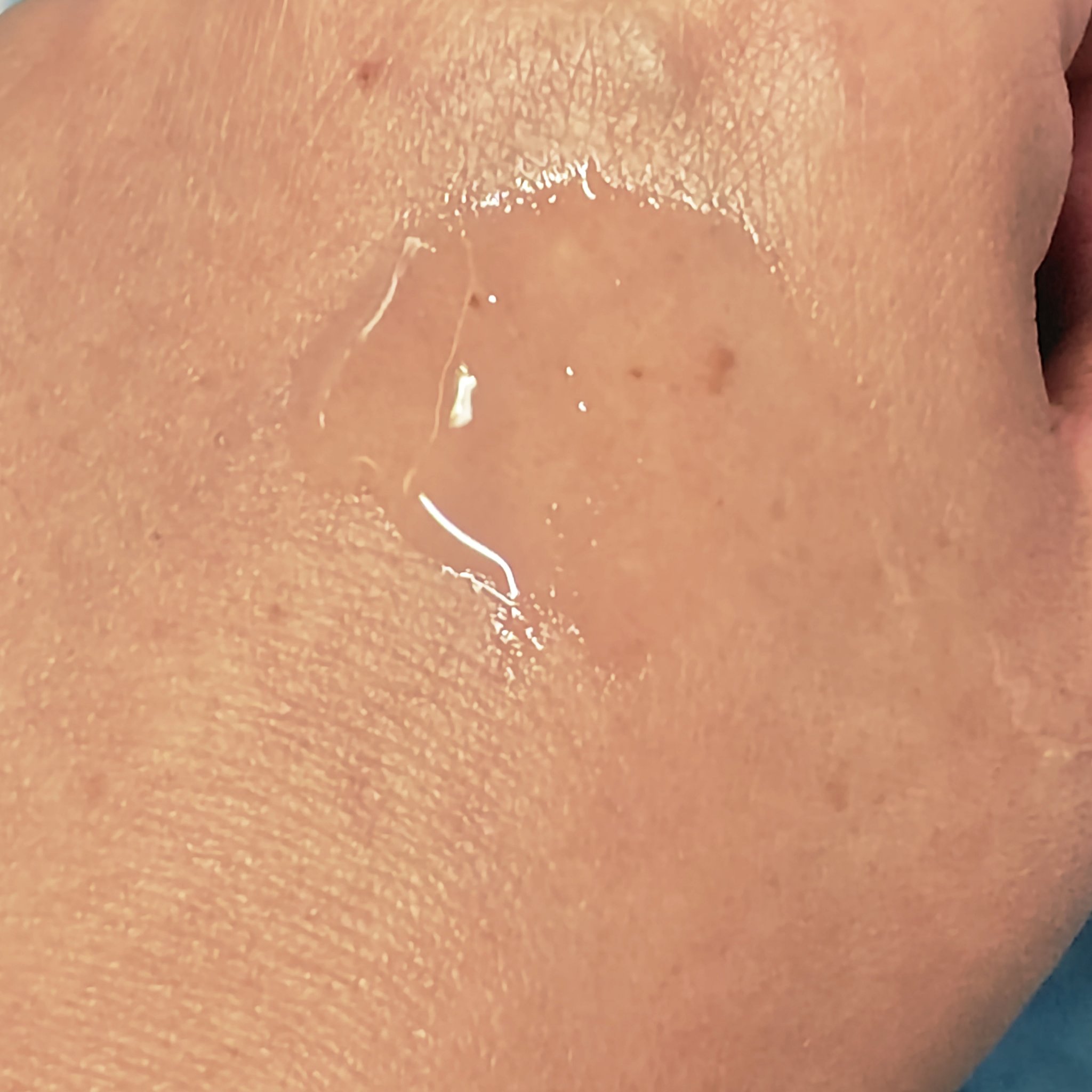 AQ 毛穴美容液オイル/DECORTÉ/フェイスオイルを使ったクチコミ（3枚目）