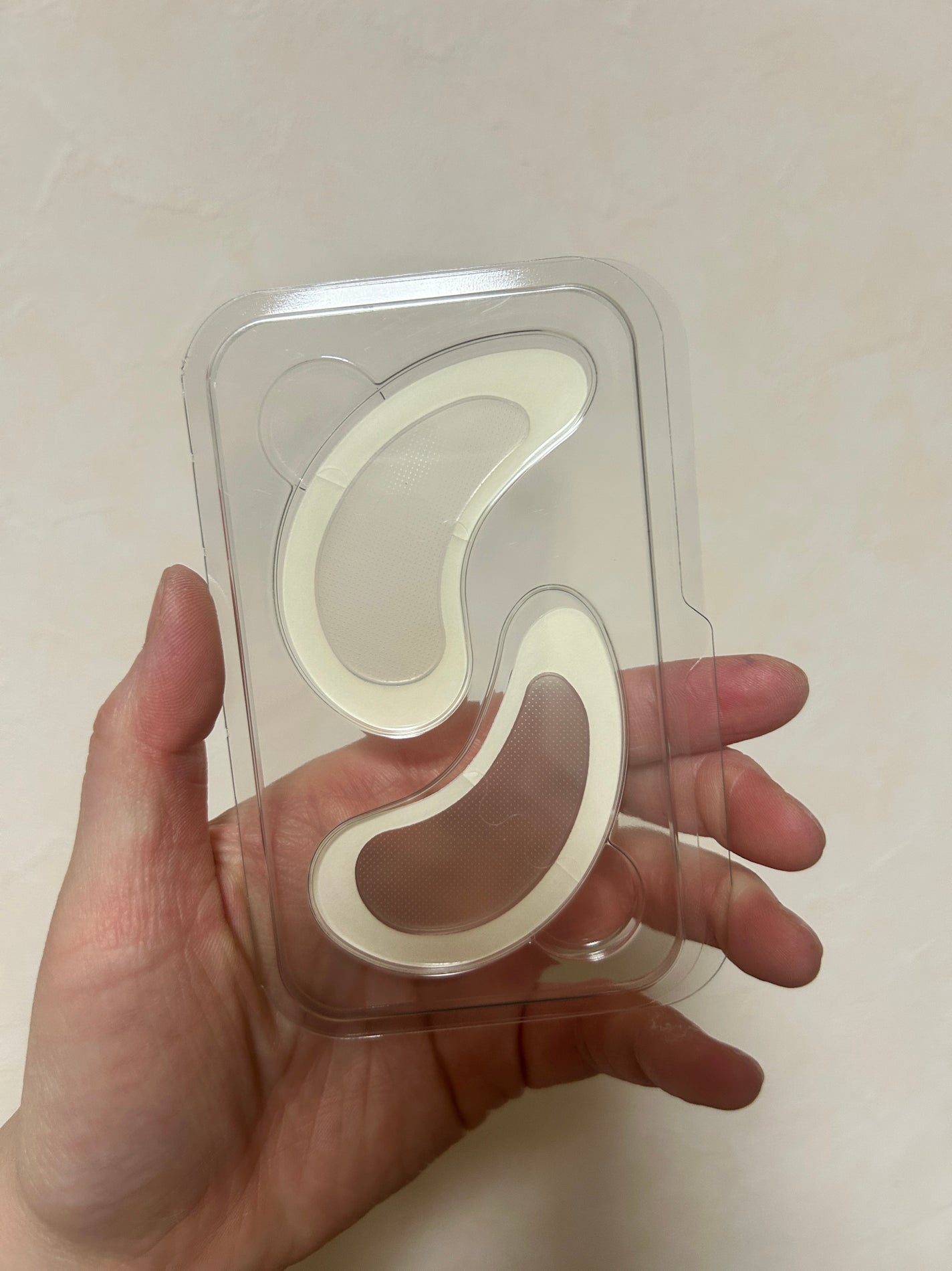 アイバックリフト1100シャットリードルパッチ/CHARDE/シートマスク・パックを使ったクチコミ(3枚目)