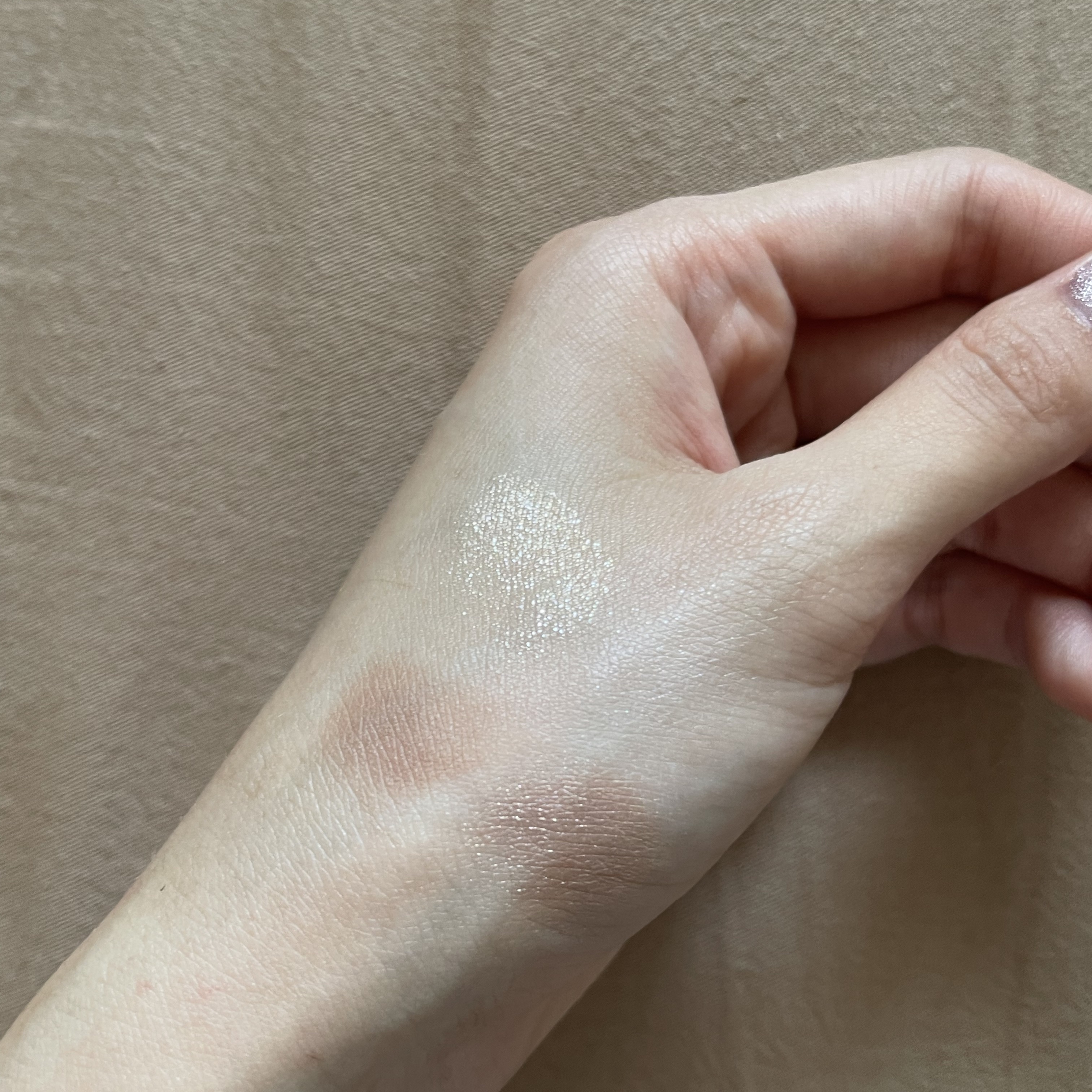 ペールトーンアイシャドウ/CEZANNE/アイシャドウを使ったクチコミ（3枚目）