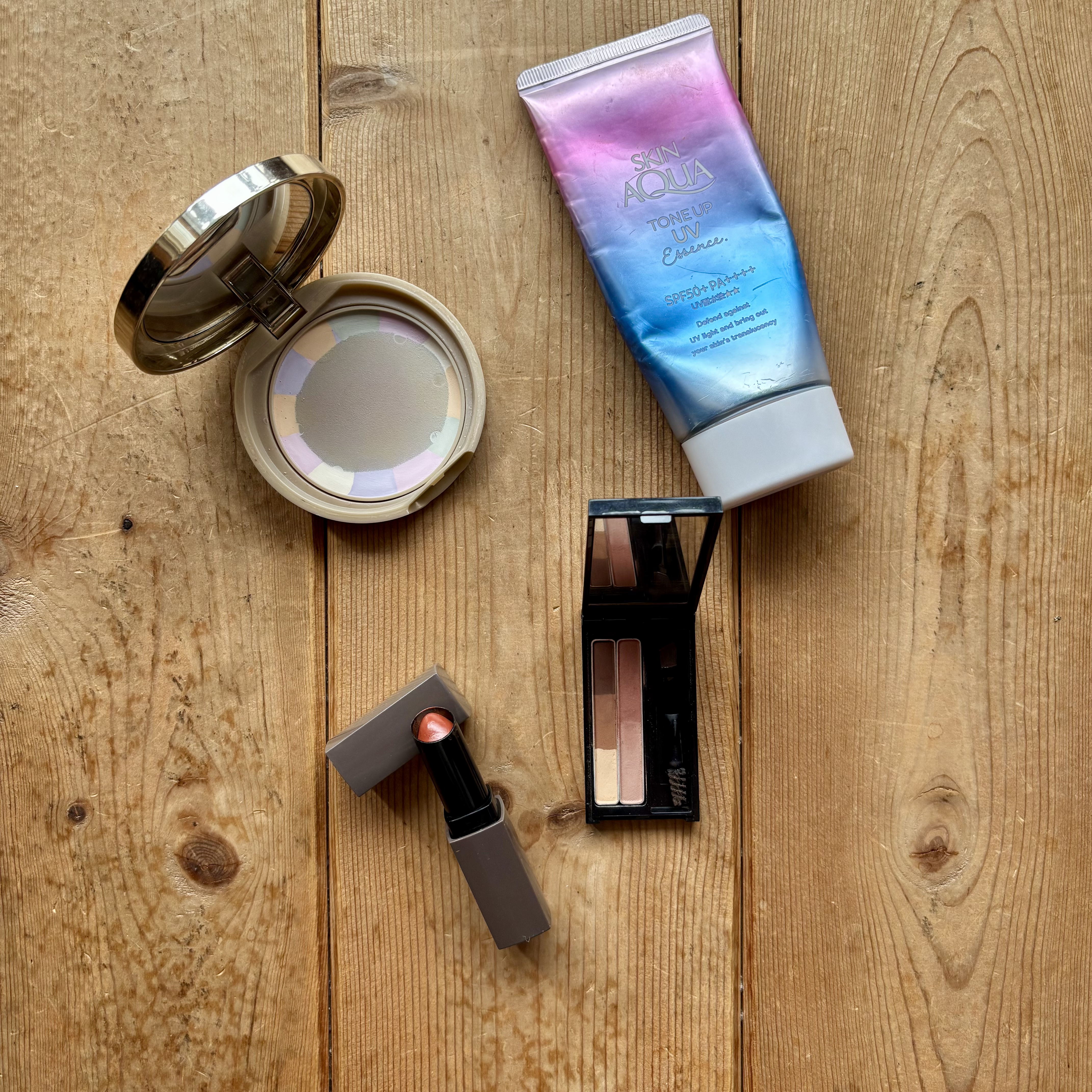 スキンアクア トーンアップUVエッセンス/スキンアクア/日焼け止めクリームを使ったクチコミ（1枚目）