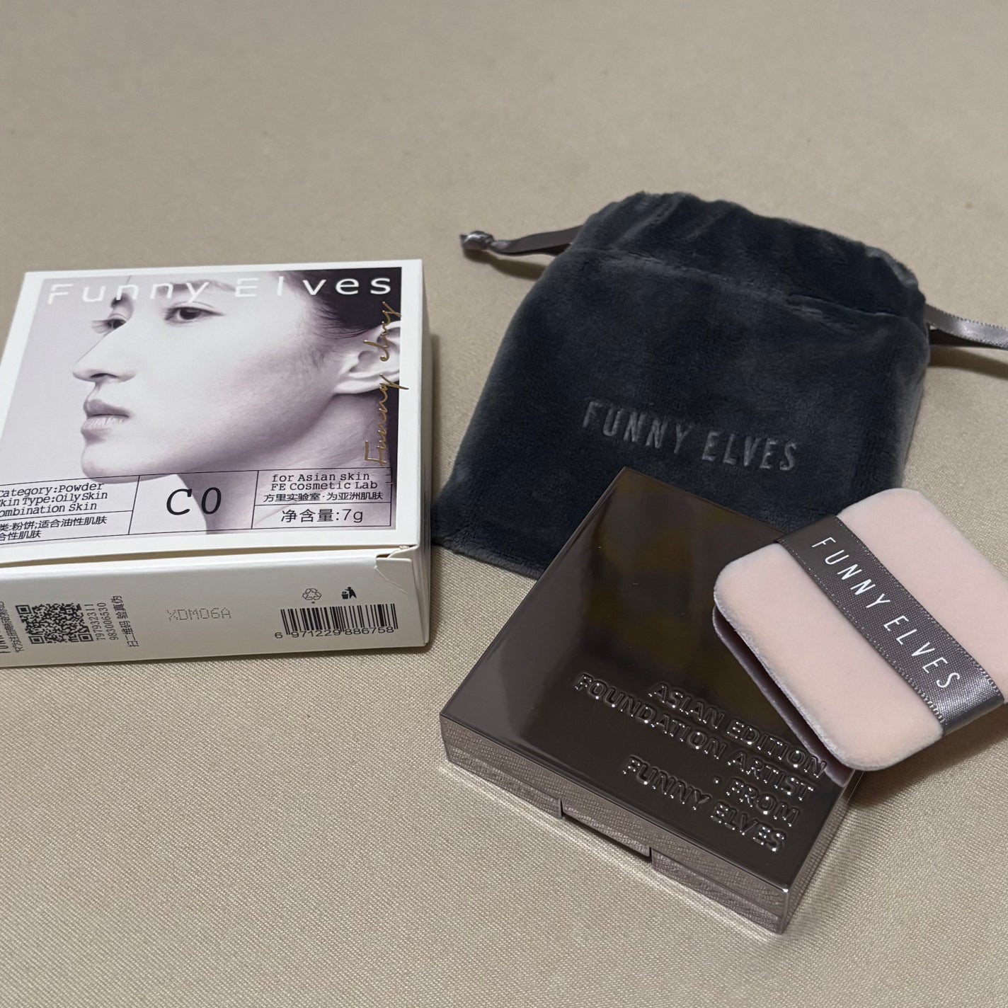 ソフトマットプレストパウダー/FUNNY ELVES方里/プレストパウダーを使ったクチコミ(1枚目)