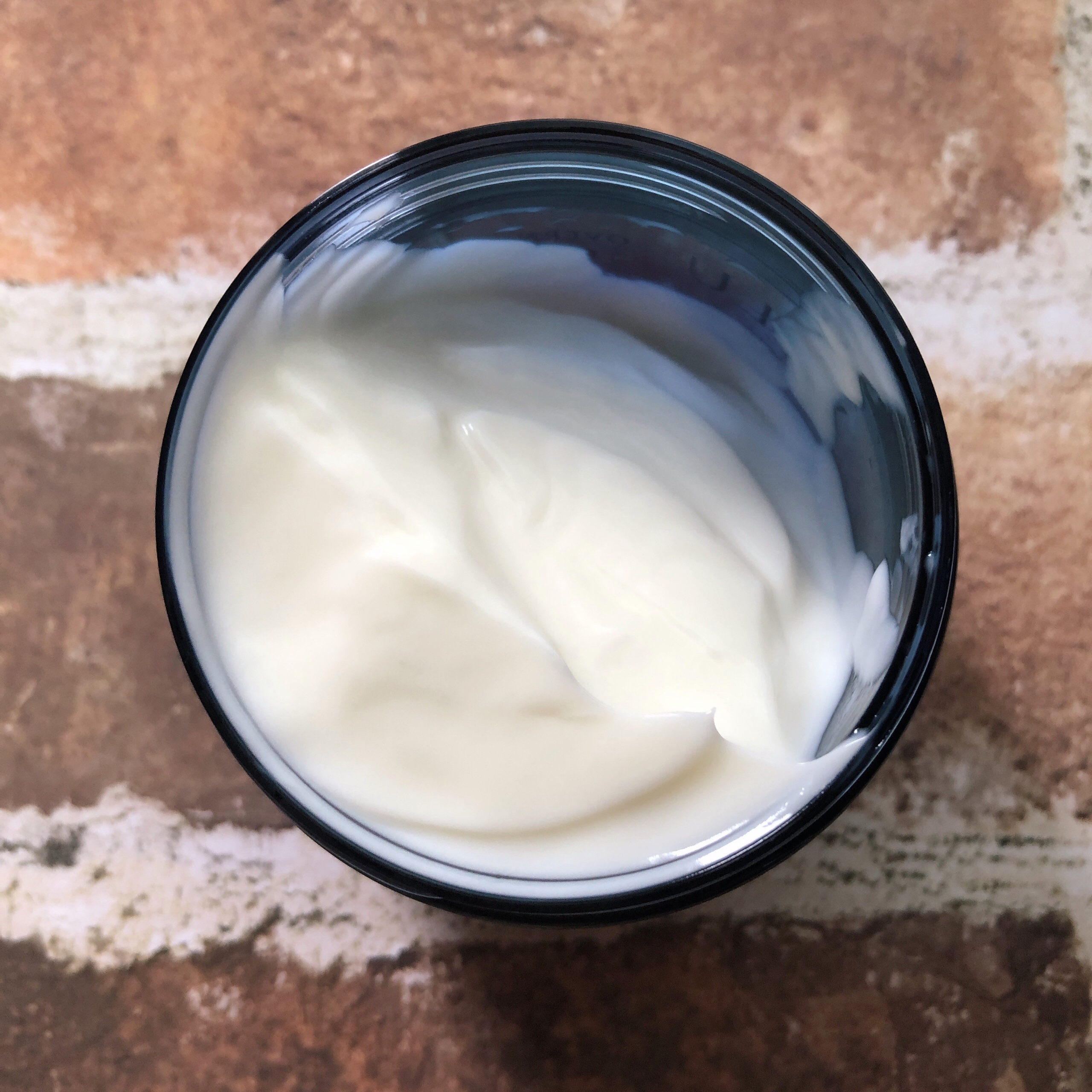 ヨル スキン オーバーナイトクリーム モイスト/YOLU/フェイスクリームを使ったクチコミ（2枚目）