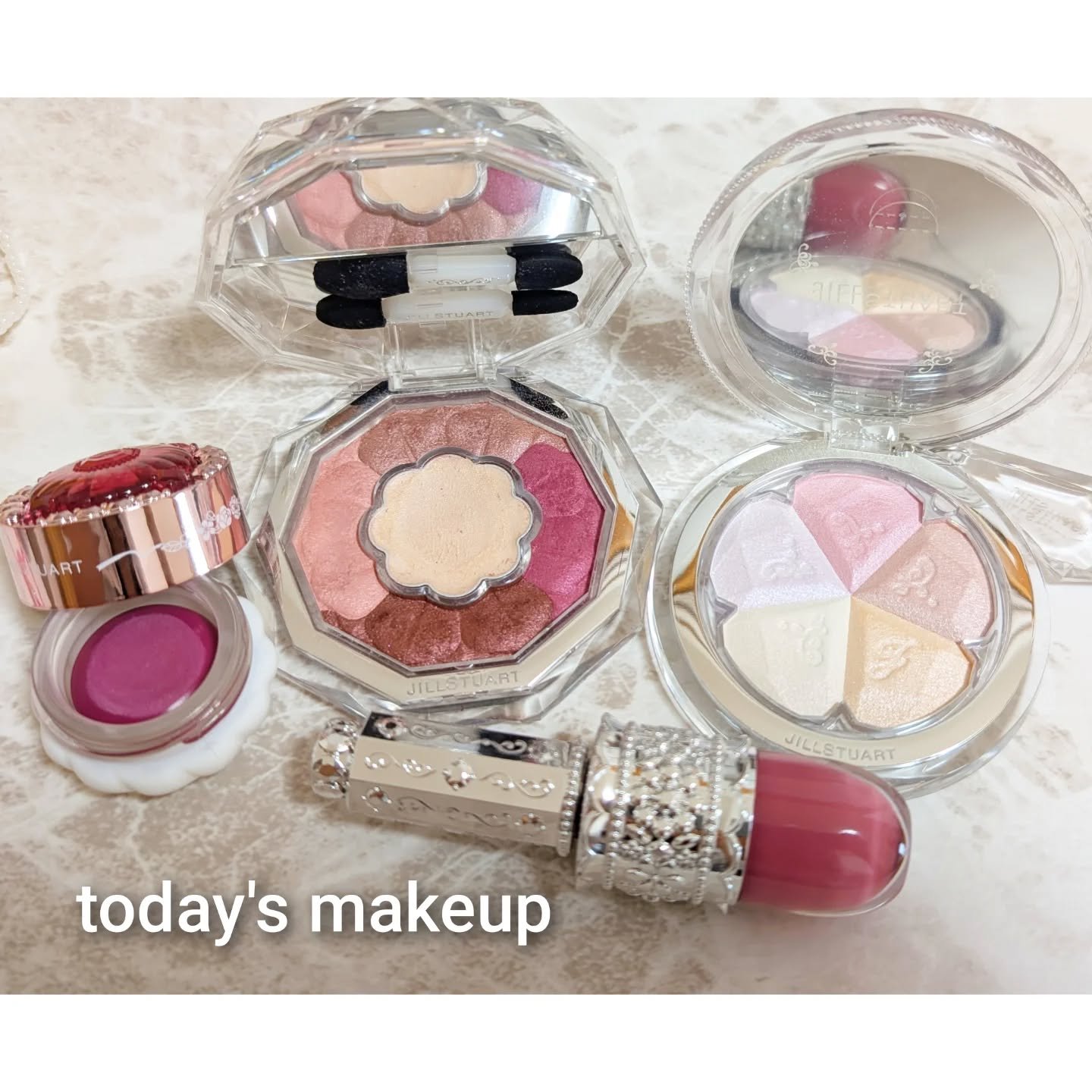 ジルスチュアート ブルーム ミックスブラッシュ コンパクト/JILL STUART/パウダーチークを使ったクチコミ（1枚目）