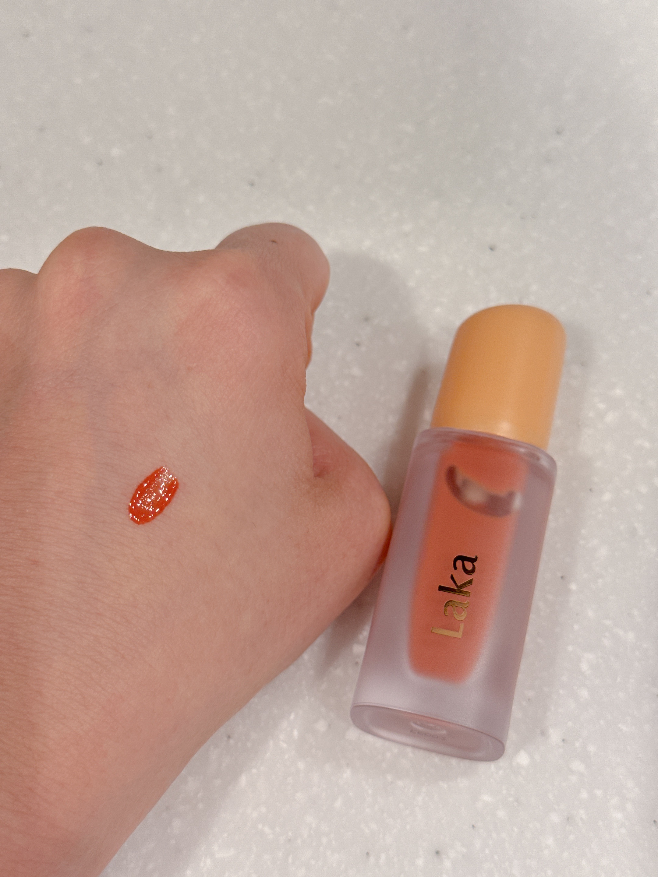 フルーティーグラムティント/Laka/リップティントを使ったクチコミ（2枚目）