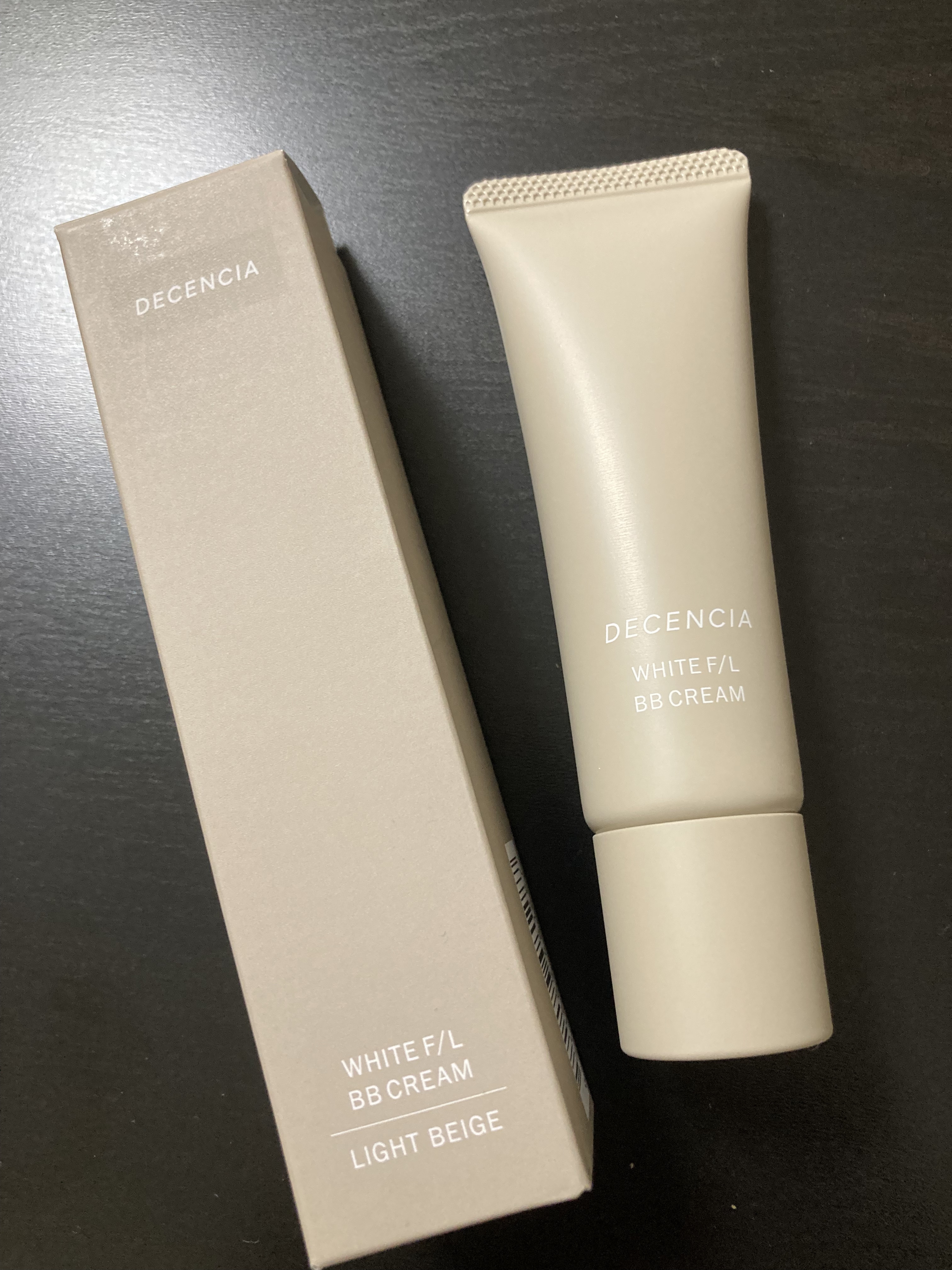 ディセンシア ホワイトF／L BBクリーム ライトベージュ/DECENCIA/BBクリームを使ったクチコミ（1枚目）