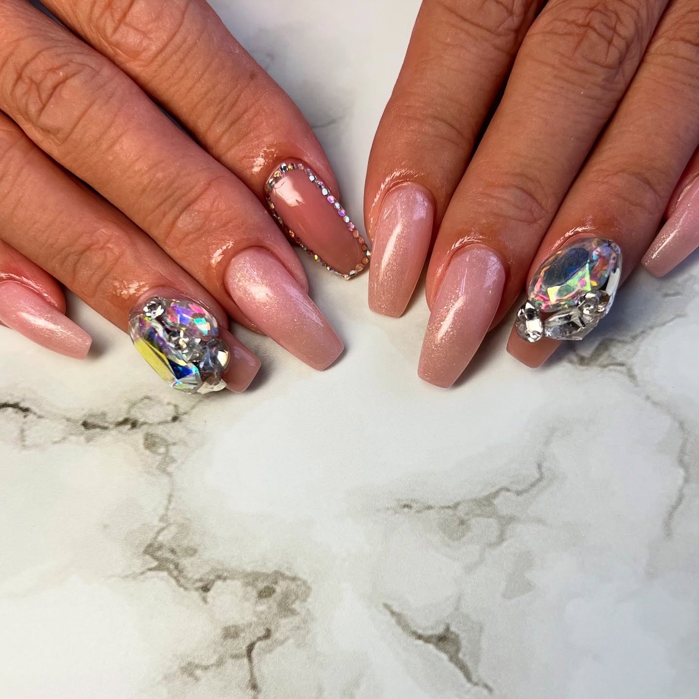 cst on LIPS 「#海映えラメネイルmenu…☑︎デザイン自由コース7.000円..」(3枚目)