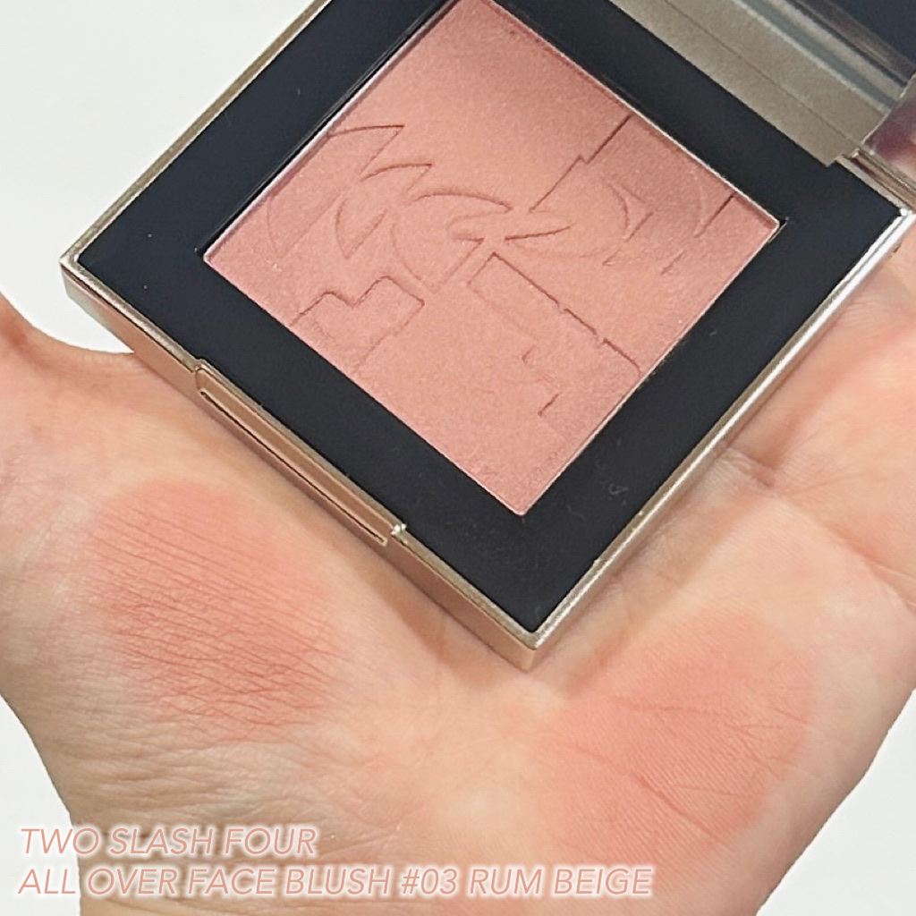 オールオーバーフェイスブラッシュ/TWO SLASH FOUR/パウダーチークを使ったクチコミ（1枚目）