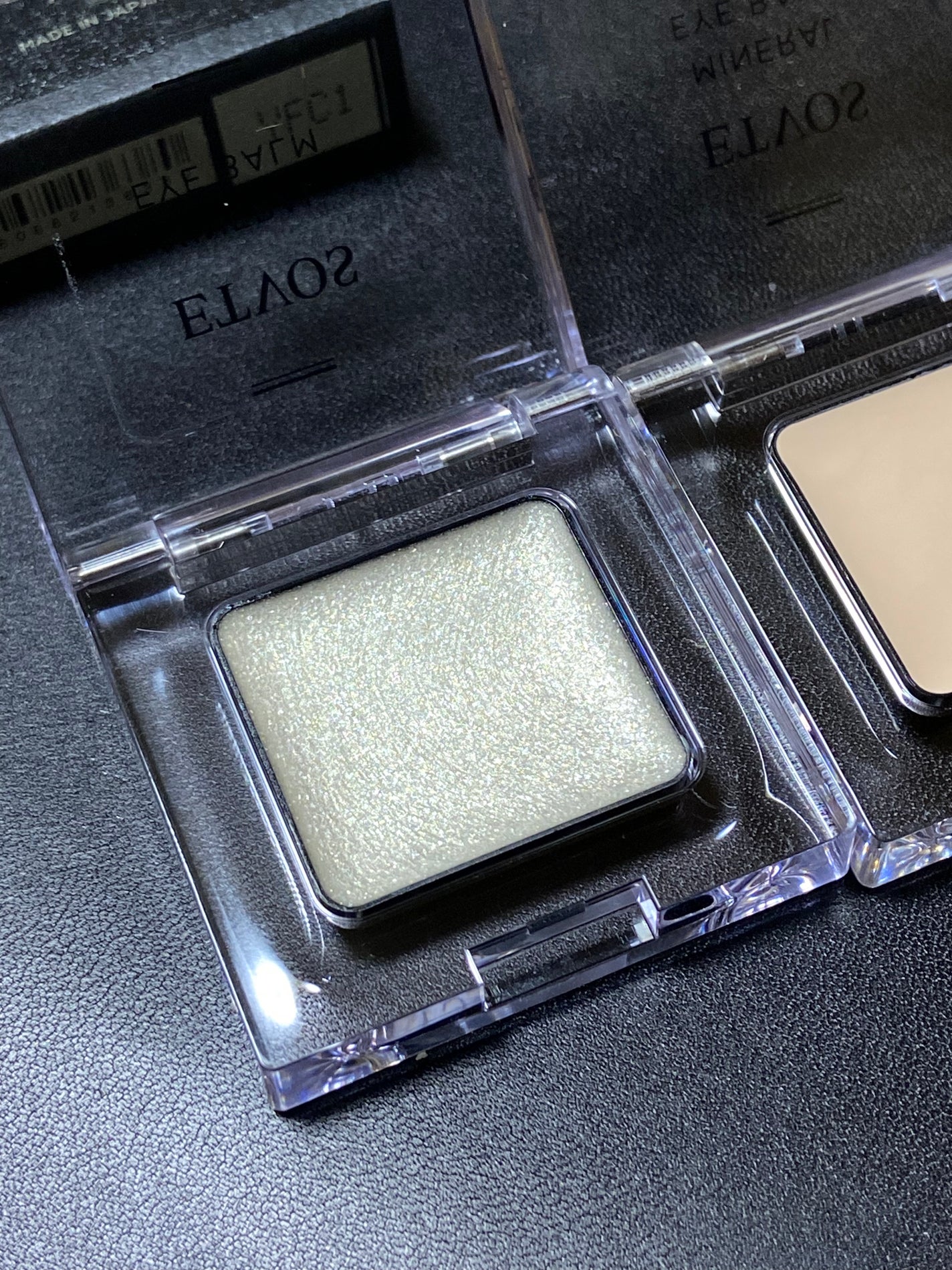 ミネラルアイバームⅡ/エトヴォス/ジェル・クリームアイシャドウを使ったクチコミ(4枚目)