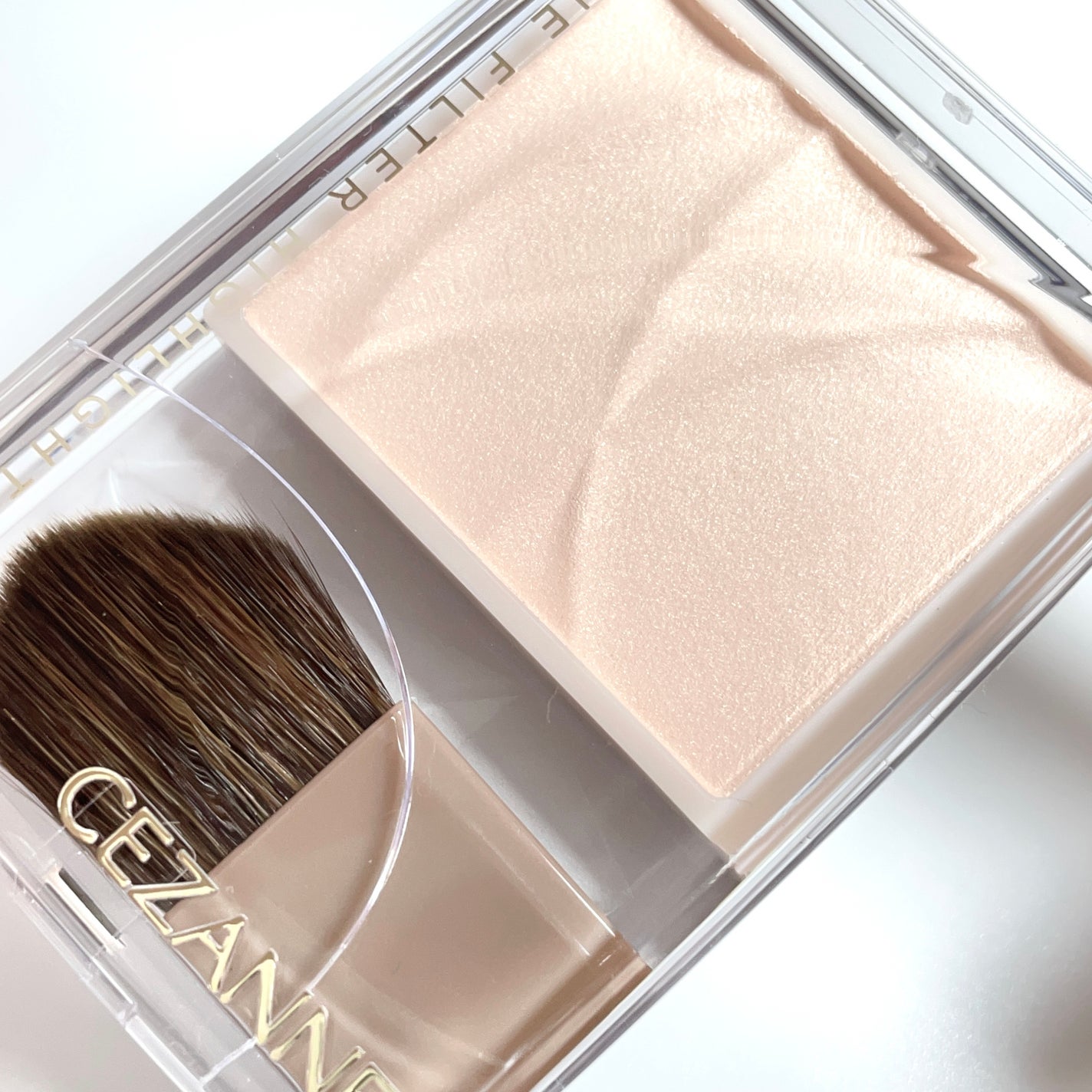 トーンフィルターハイライト/CEZANNE/パウダーハイライトを使ったクチコミ(1枚目)