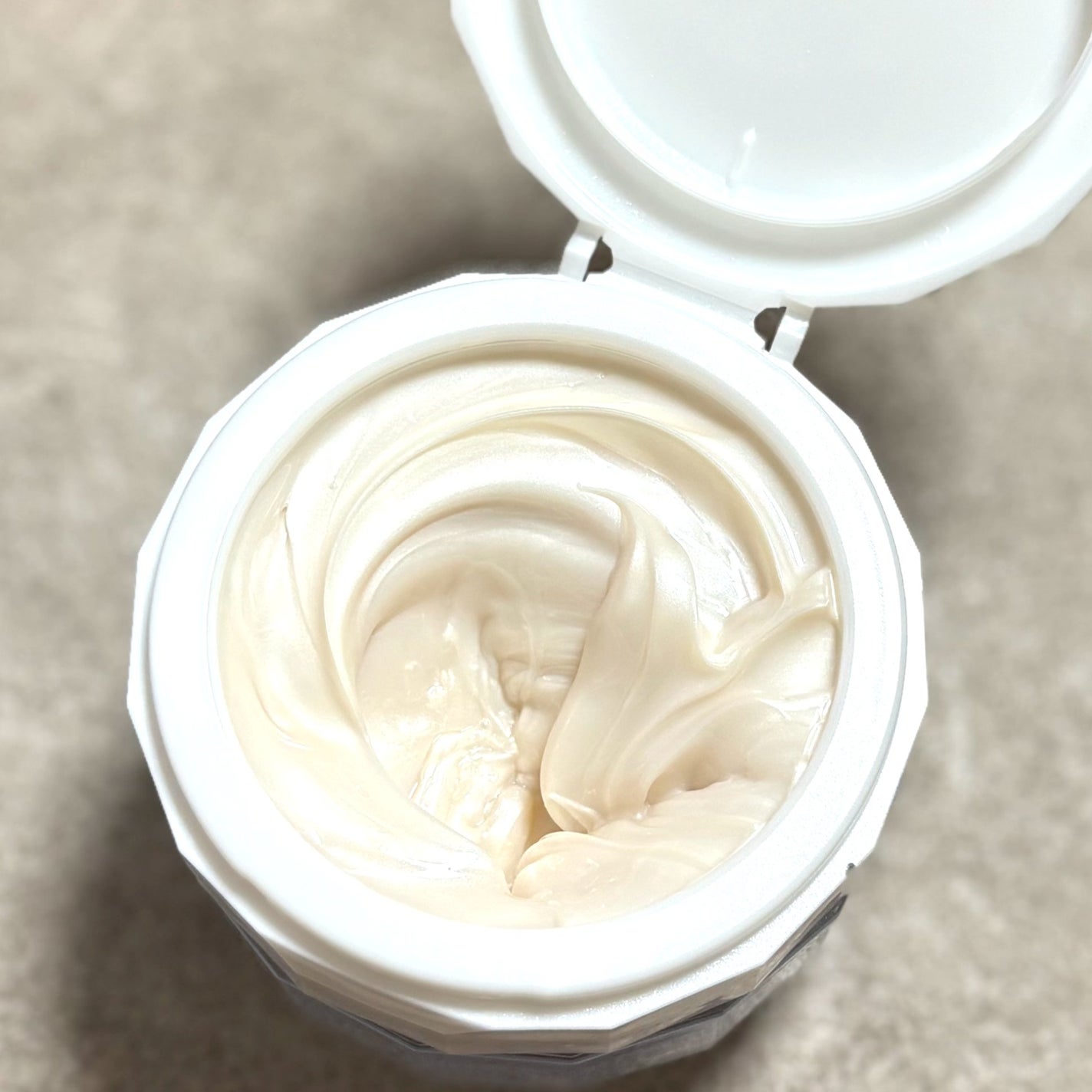 薬用 冷やしリンクル美コルセットゲル/プリオール/オールインワン化粧品を使ったクチコミ(2枚目)