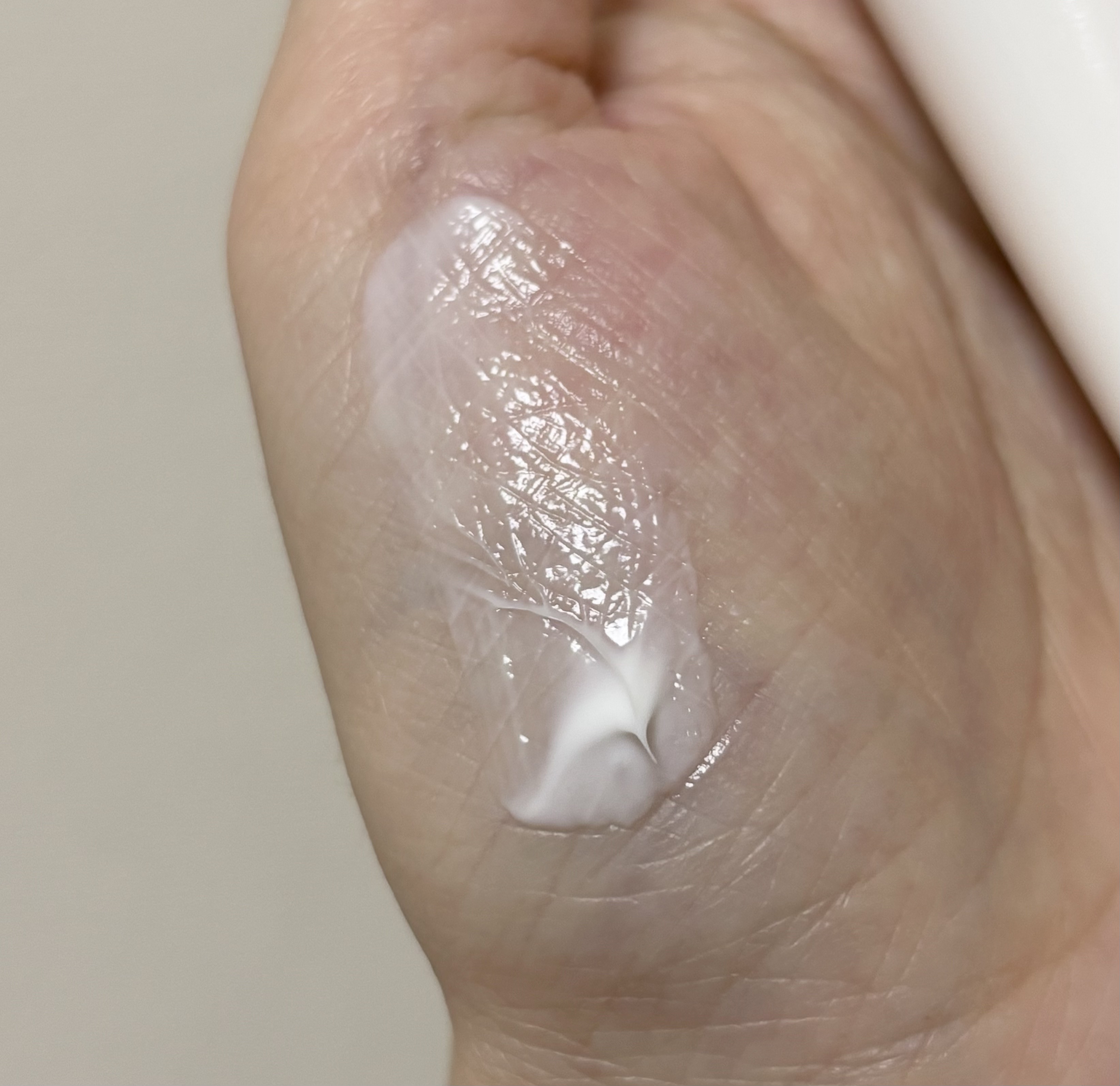 スムースEクリーム/SMOOTH E/フェイスクリームを使ったクチコミ（3枚目）