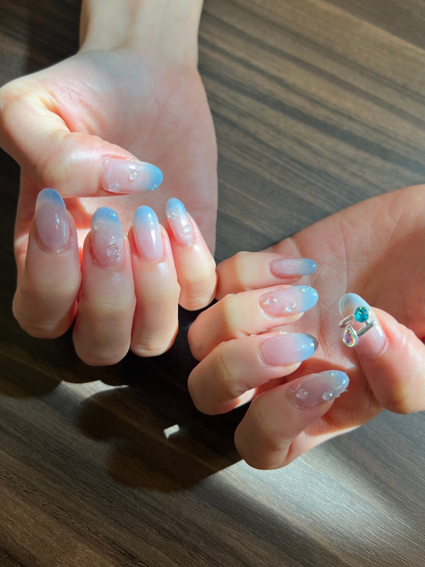 七福 on LIPS 「ひと様🙌のてシリーズ27久々にやってきましたひと様の🙌てシリー..」(4枚目)